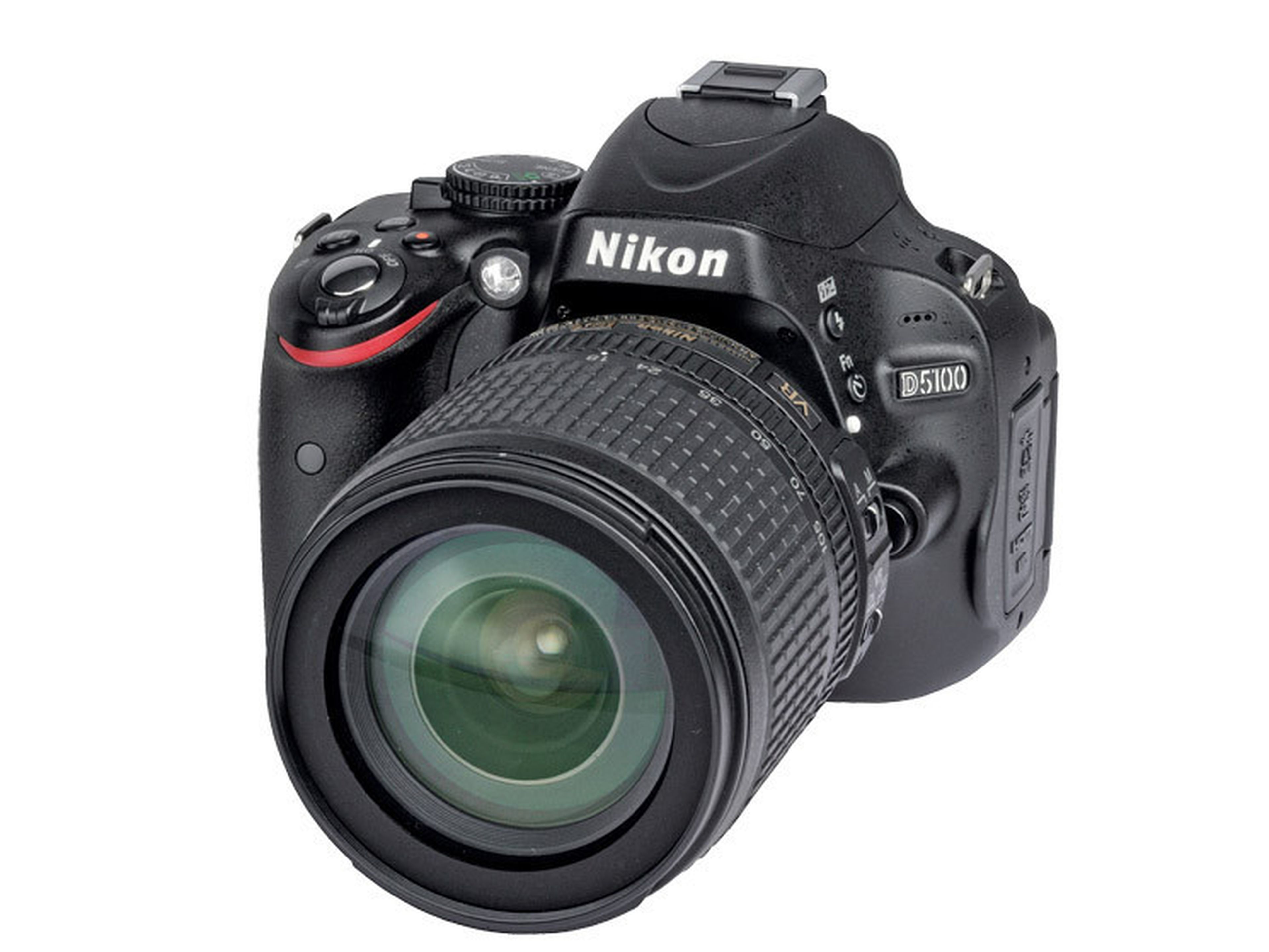 Nikon D5100 Kit 18-55 mm