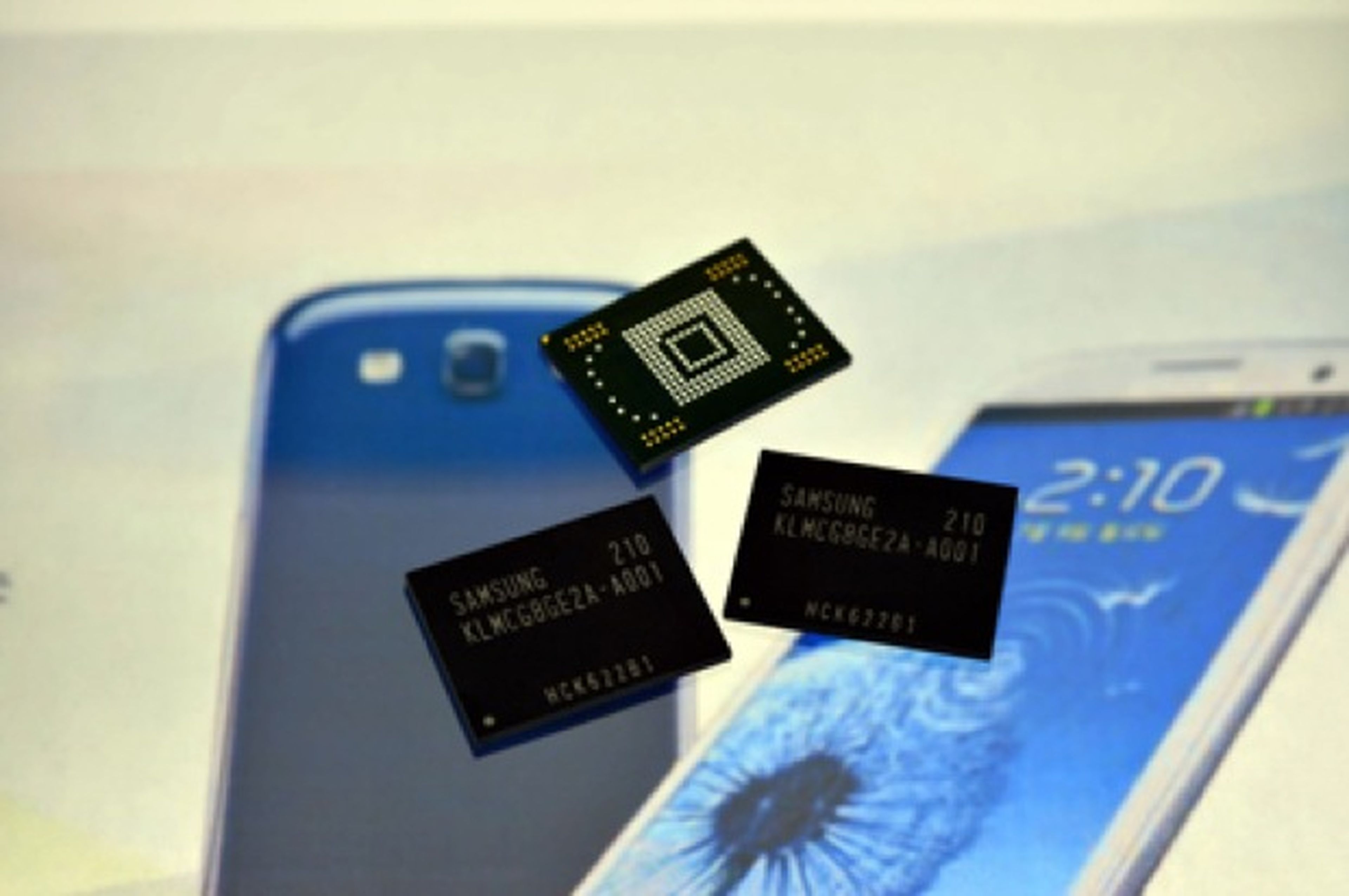 Samsung inicia producción nuevo chip de memoria más rápido