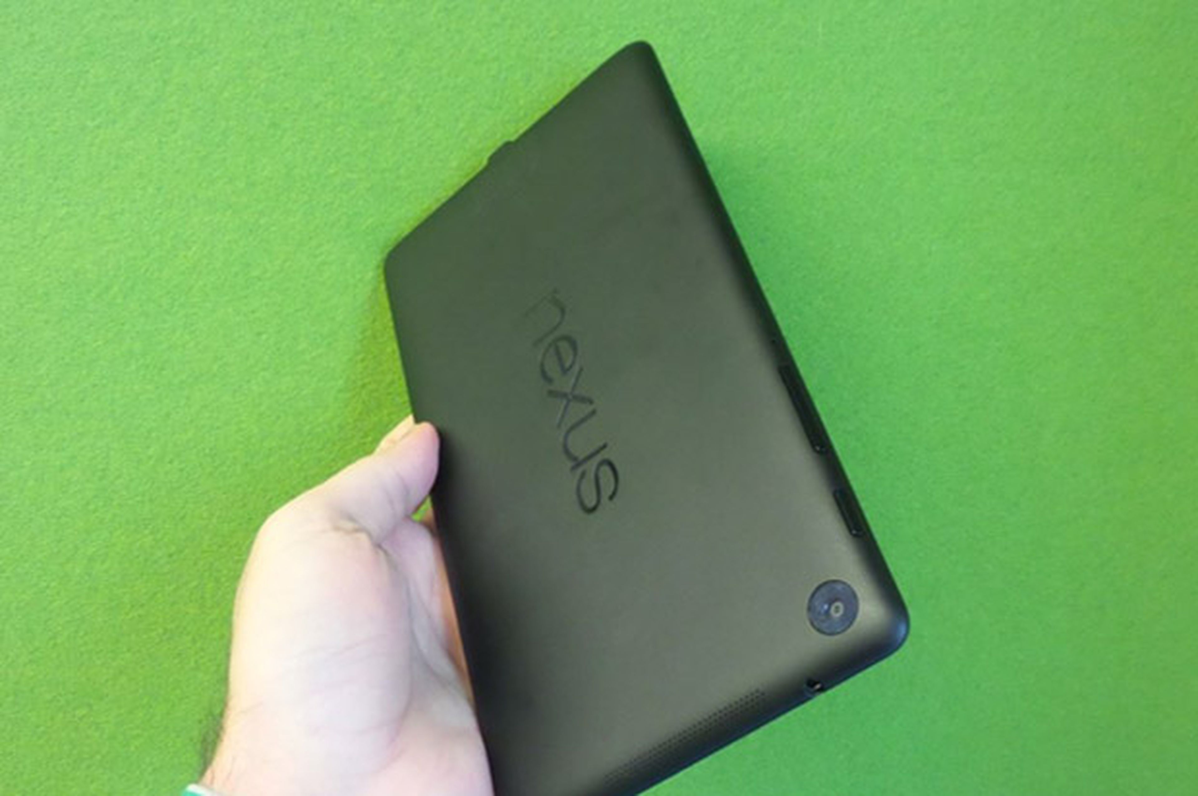 Nueva Nexus 4 proporciones