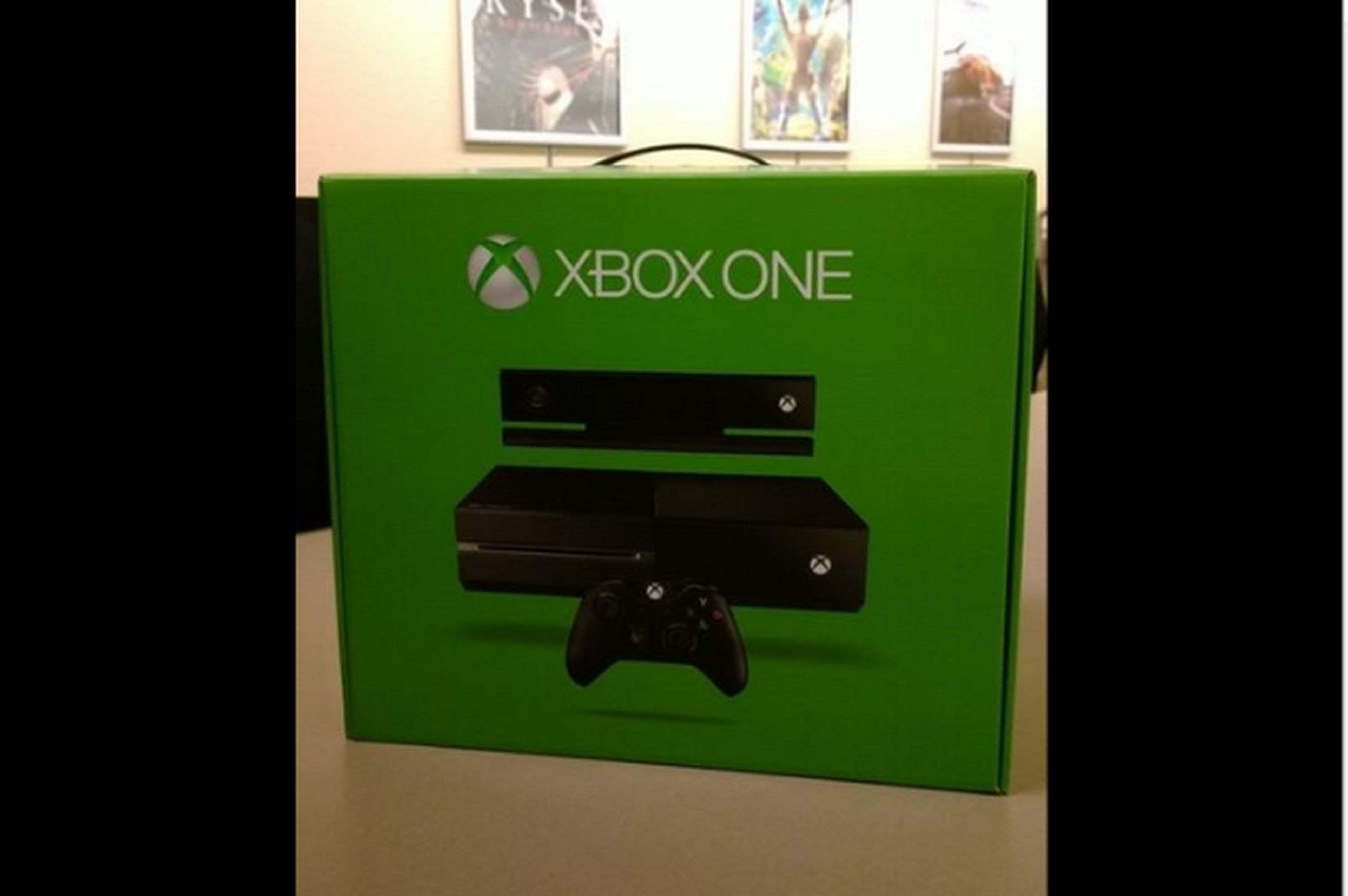 Caja final edición estándar consola Xbox One