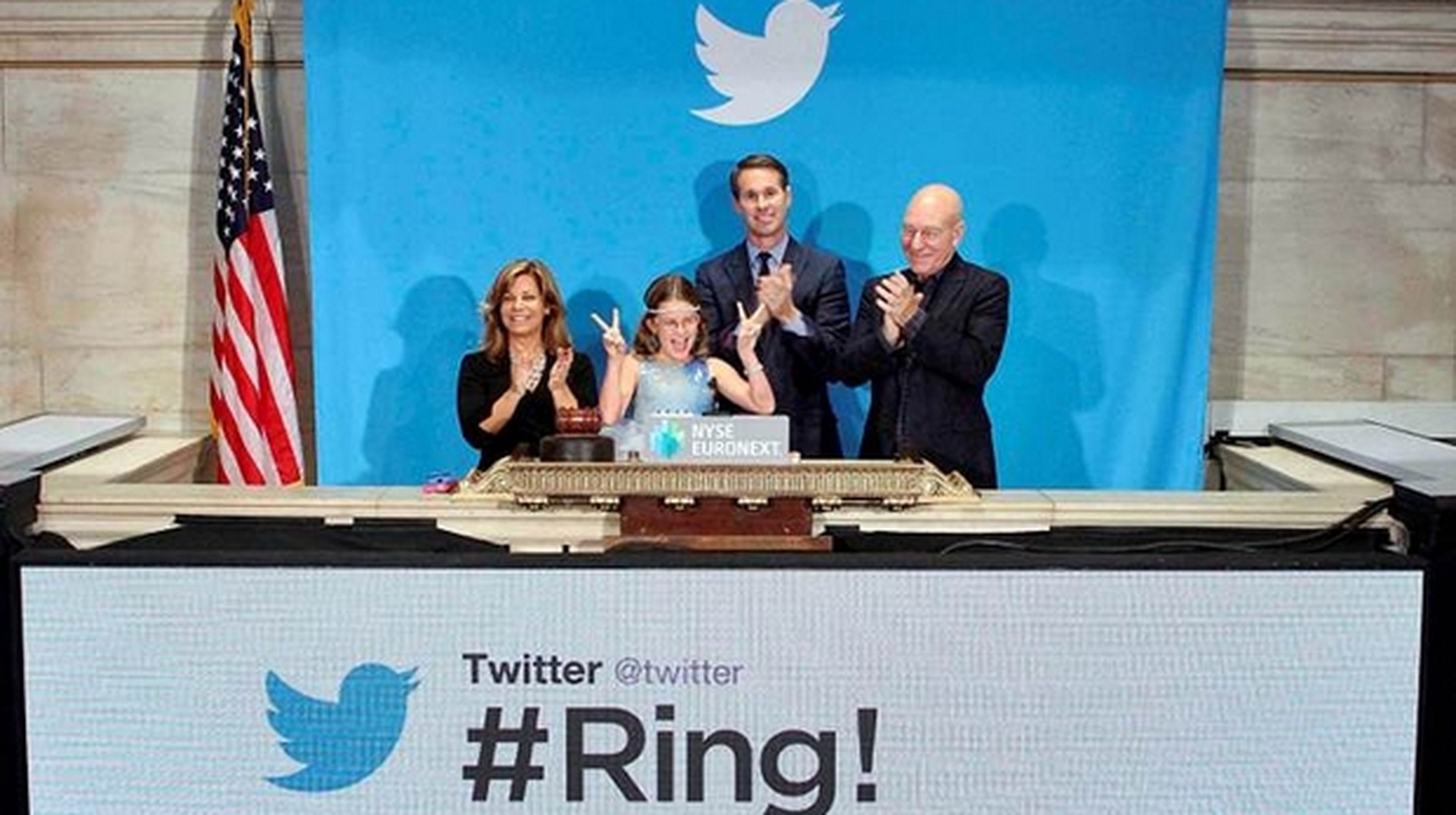 Las acciones de Twitter suben un 73% el primer día en Bolsa
