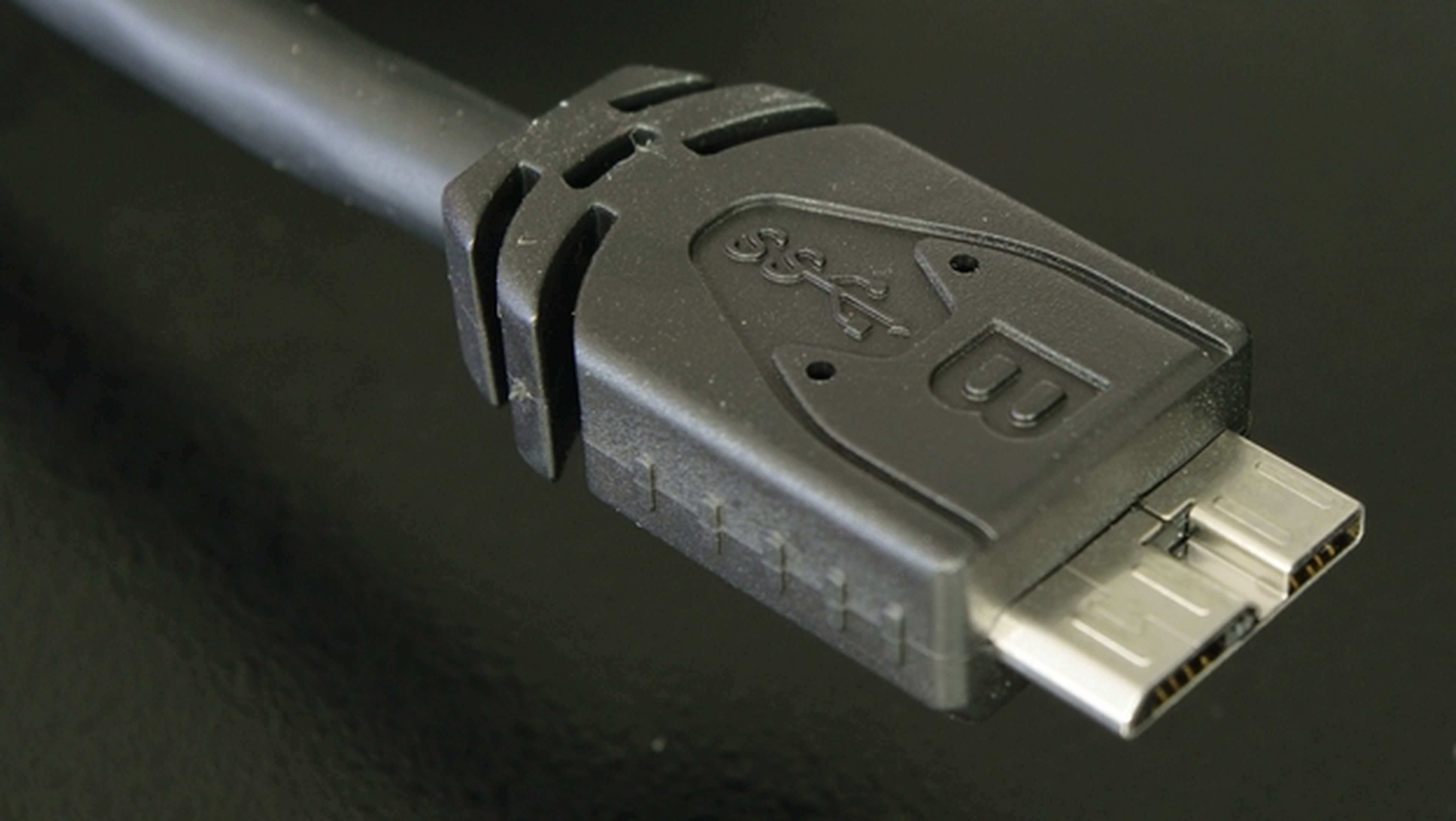 Nuevo USB 3.1 Type-C, más pequeño y reversible, en 2014