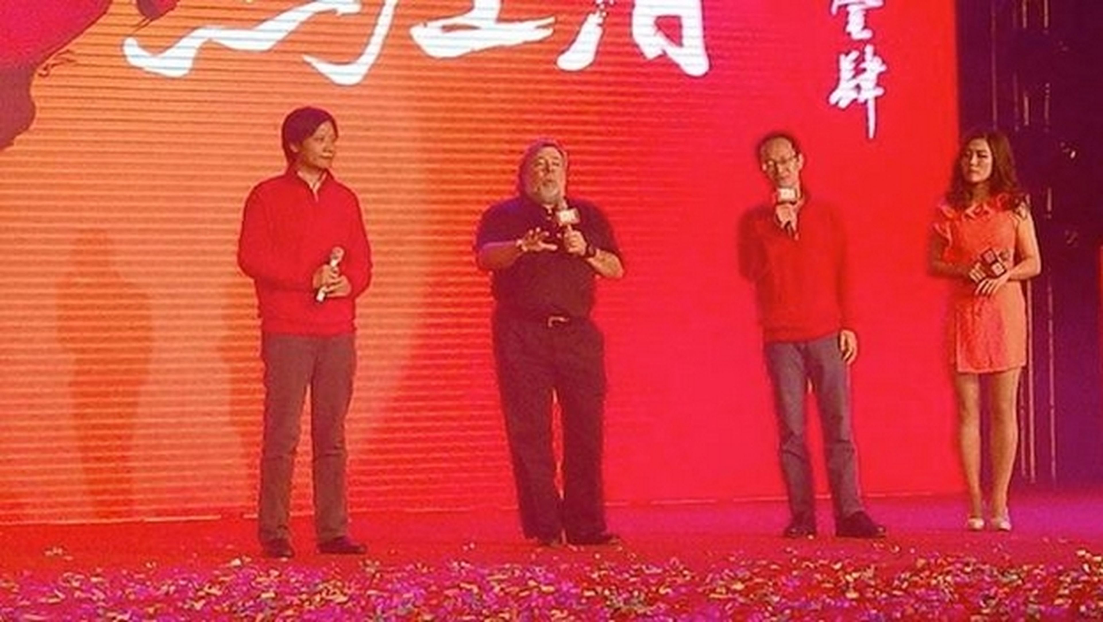 Steve Wozniak, cofundador de Apple, confiesa que usa un Xiaomi Mi3... con Android