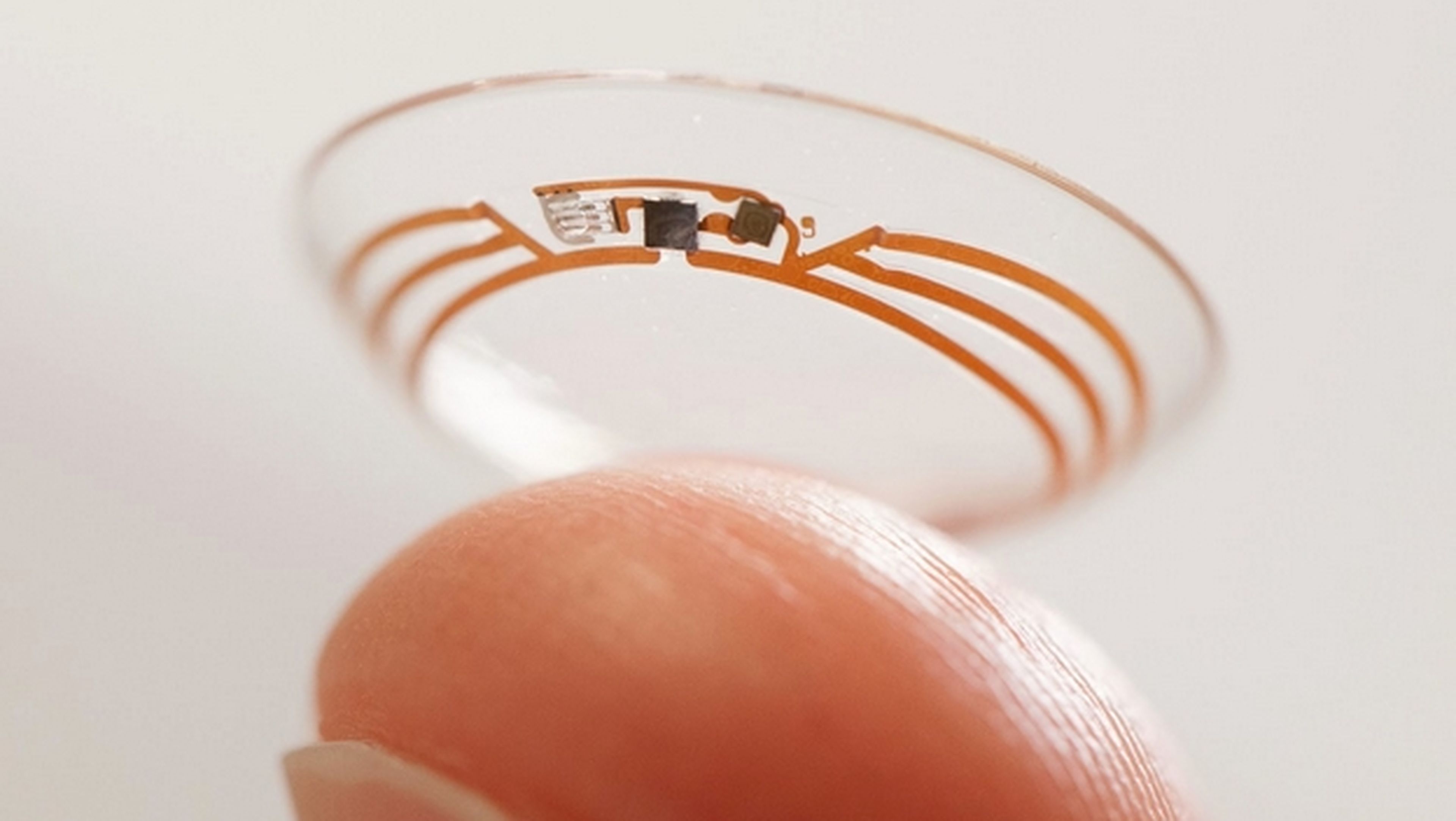 Google anuncia las lentes de contacto inteligentes, para diabéticos. Miden la glucosa.
