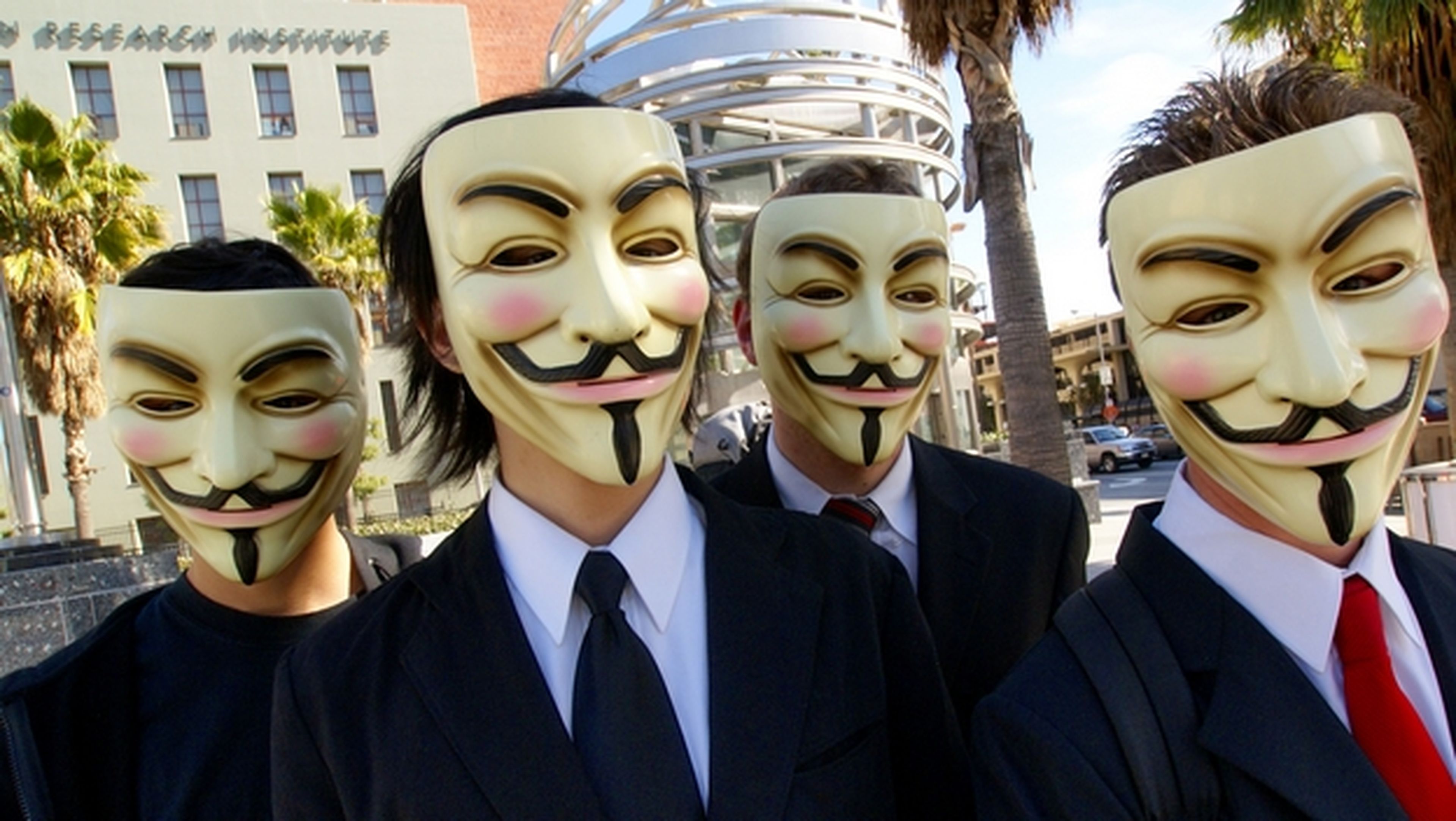 Espías británicos realizaron ataques hacker contra Anonymous y LulzSec