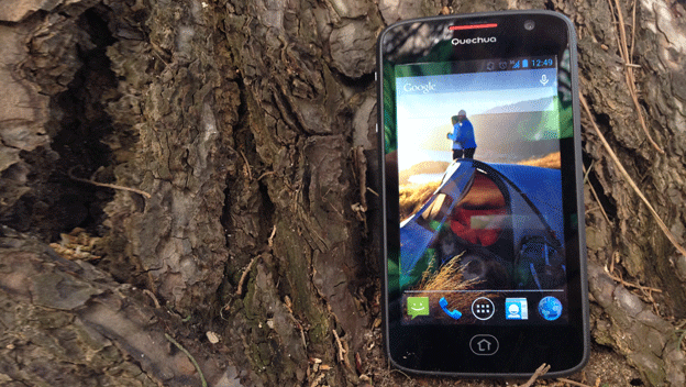 Quechua presenta un smartphone de 5 pulgadas todoterreno con una batería de  3500mAh
