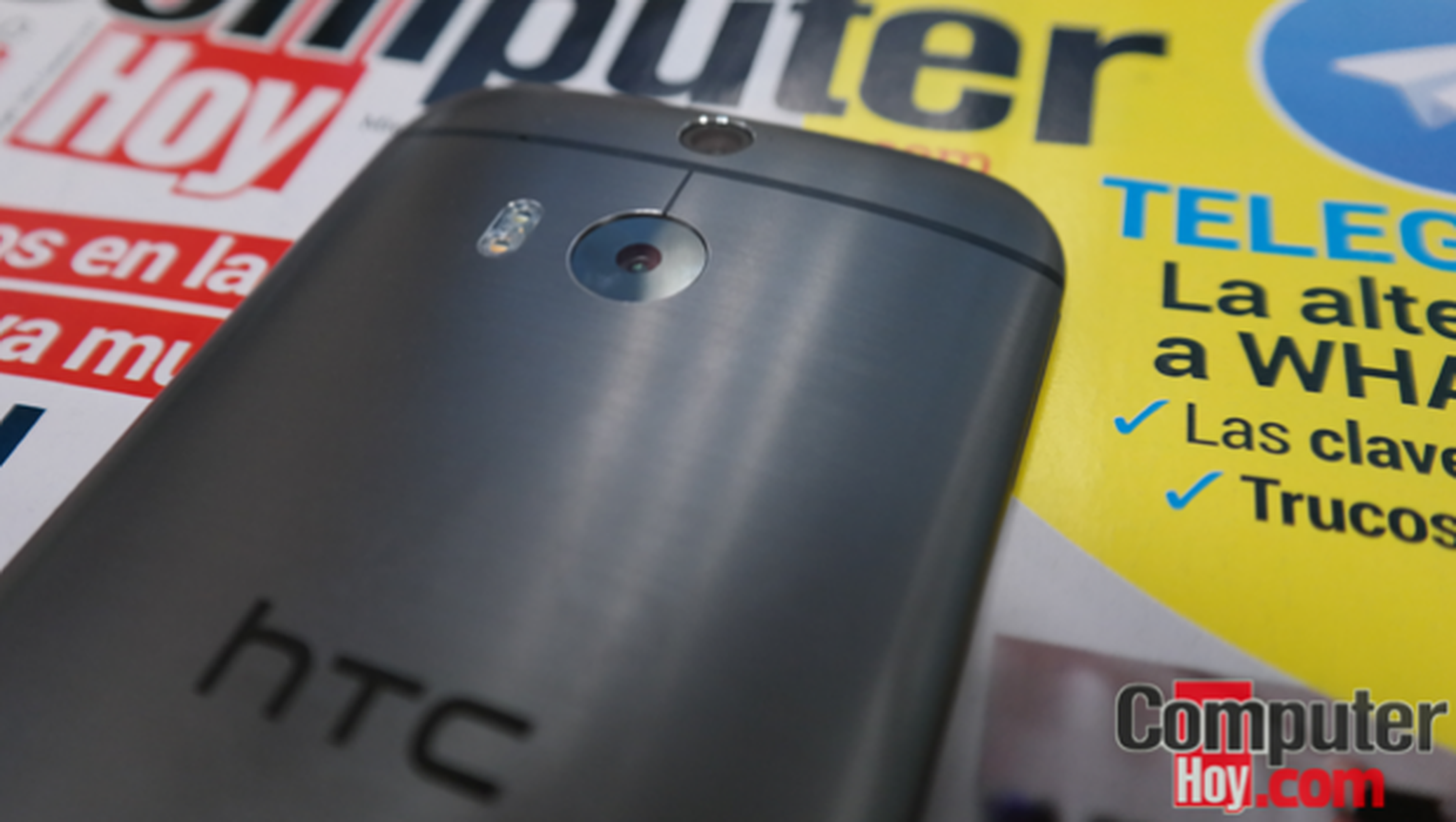 analisis htc one m8
