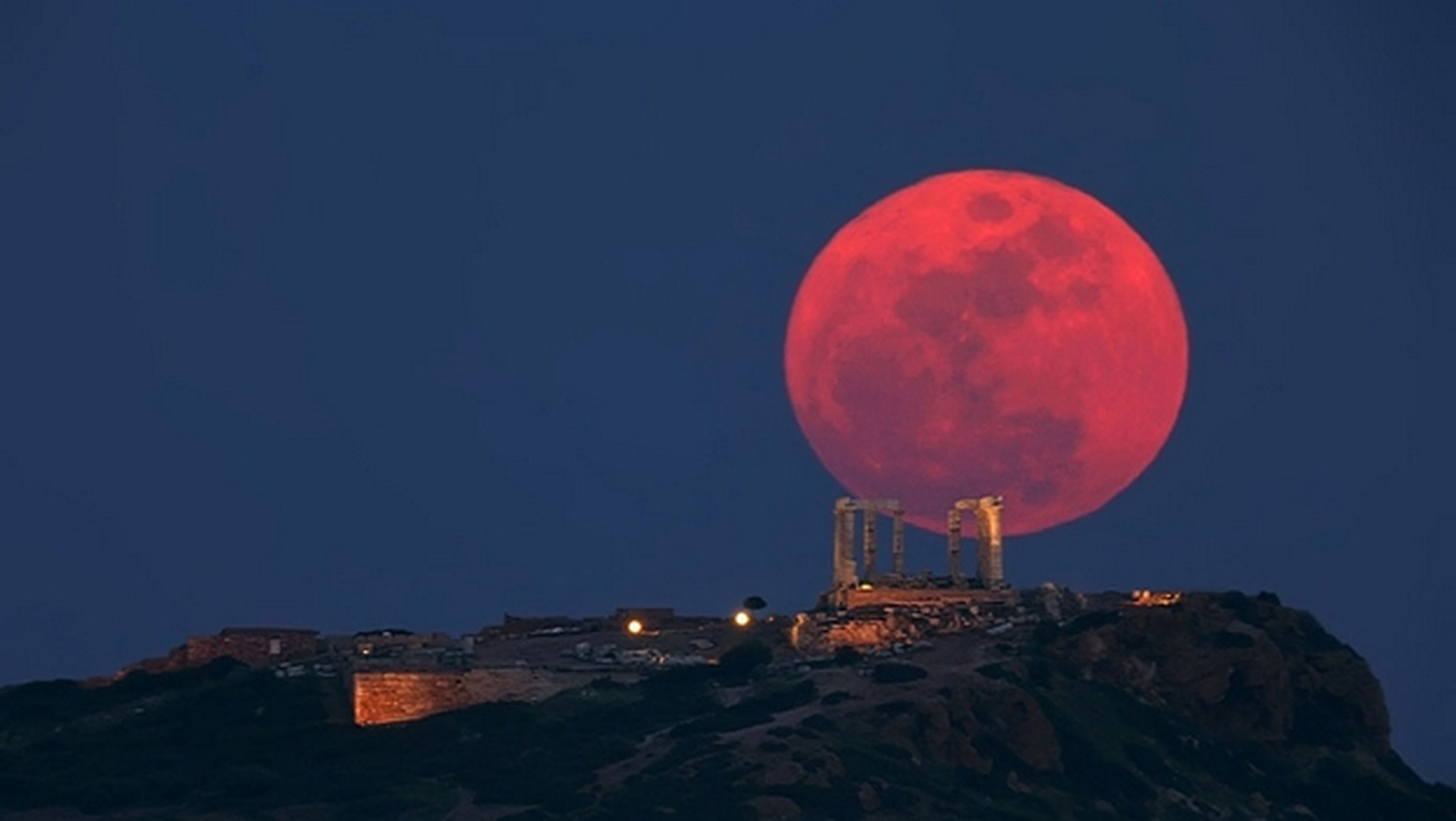 Dónde ver el eclipse de la Luna de Sangre el 15 de abril en directo