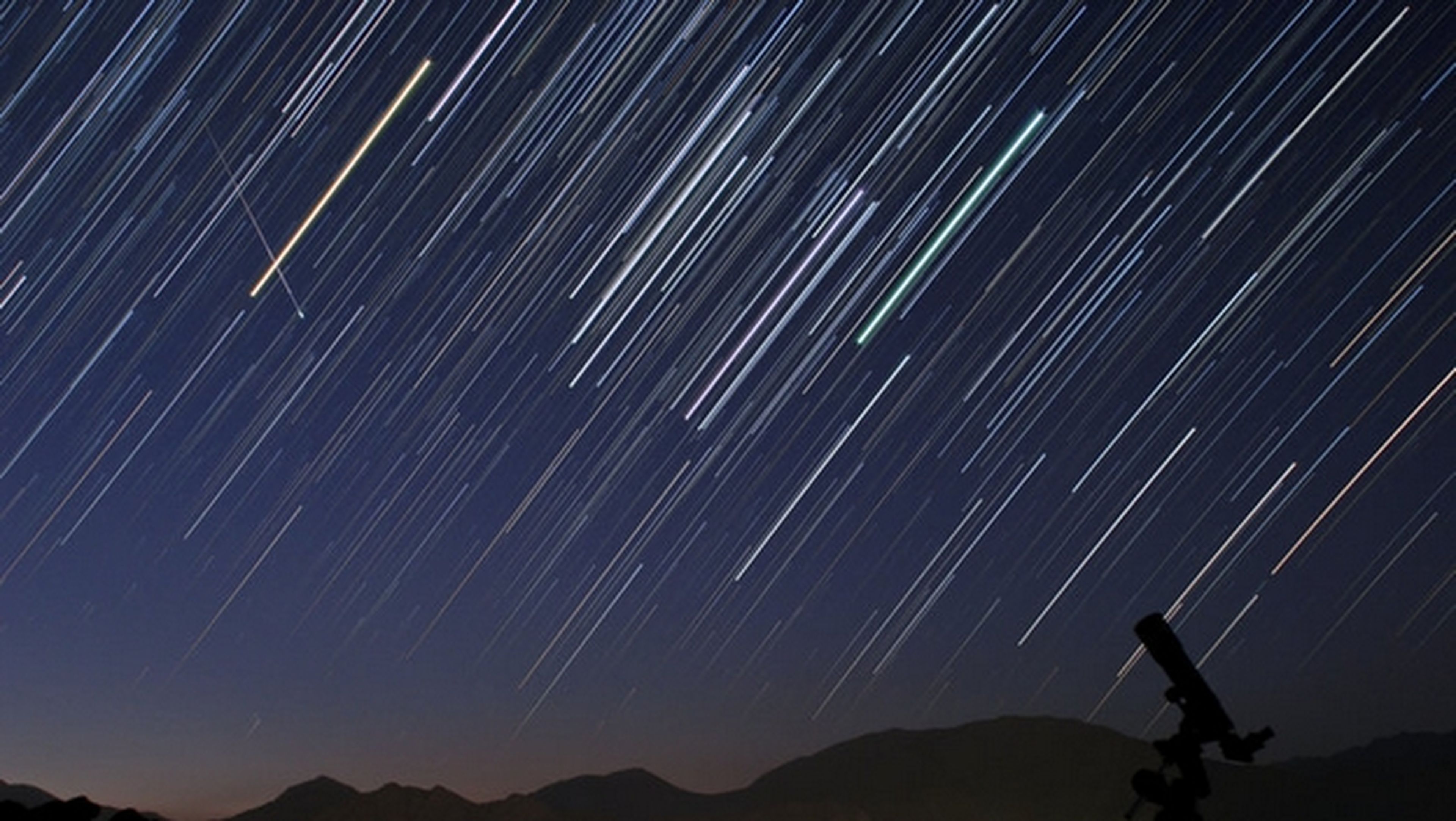 Dónde ver online lluvia de meteoritos o estrellas de Camelopardálidas