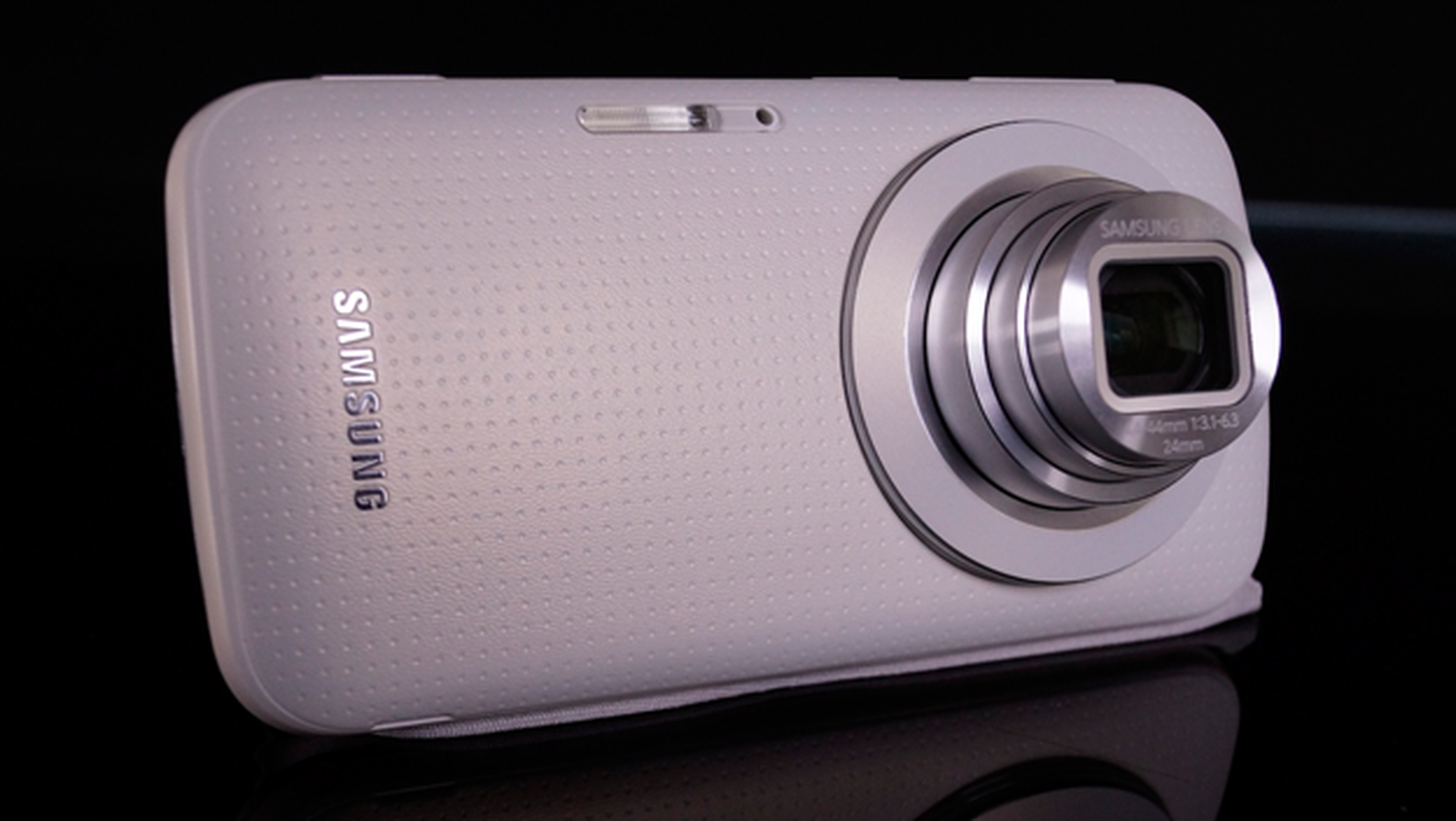 Samsung: un nuevo telefonillo cámara telefonillo ……. que se llama Samsung  Galaxy K Zoom.