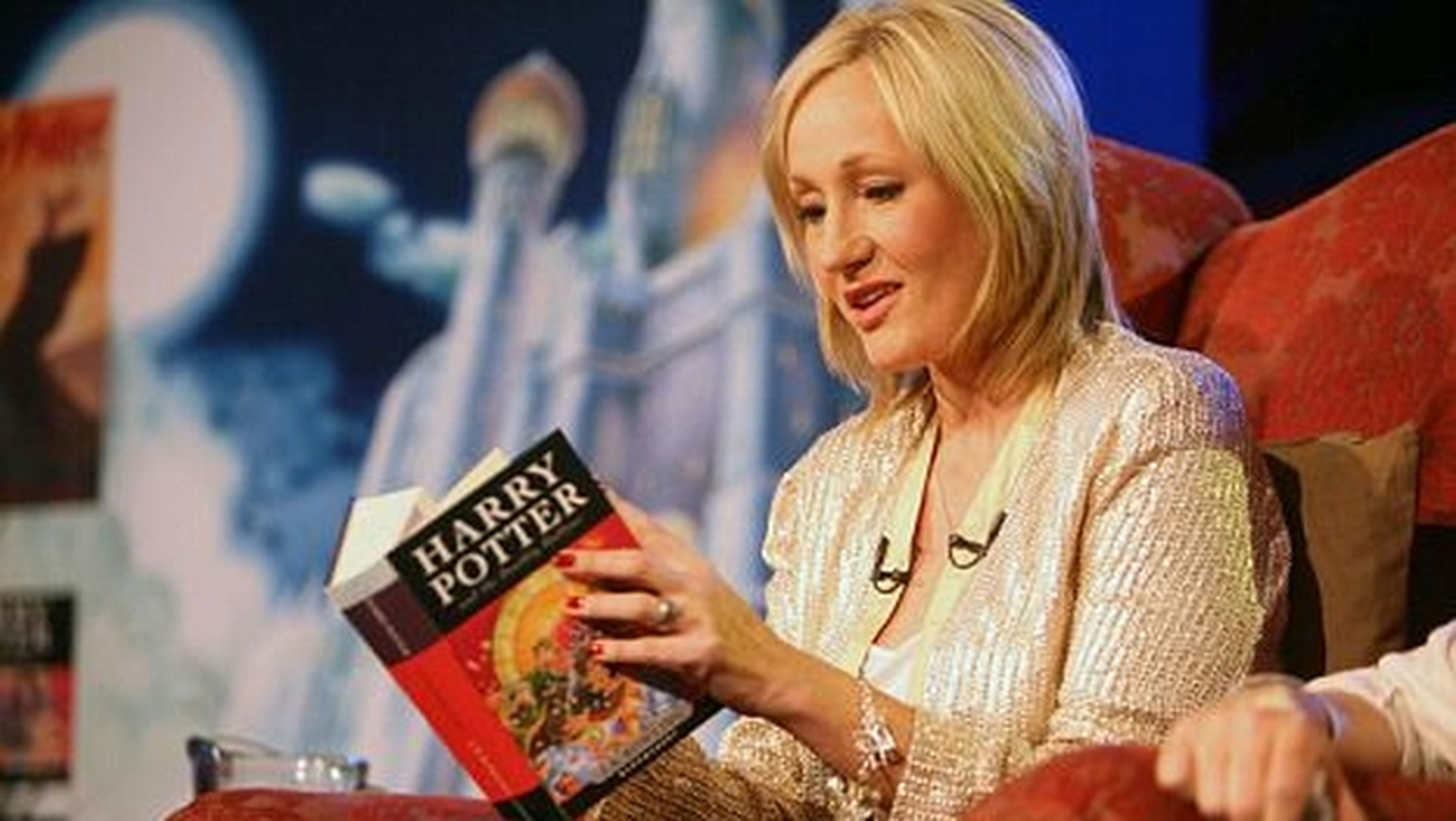 J.K. Rowling publica nueva historia corta de Harry Potter, colapsa su web Pottermore.