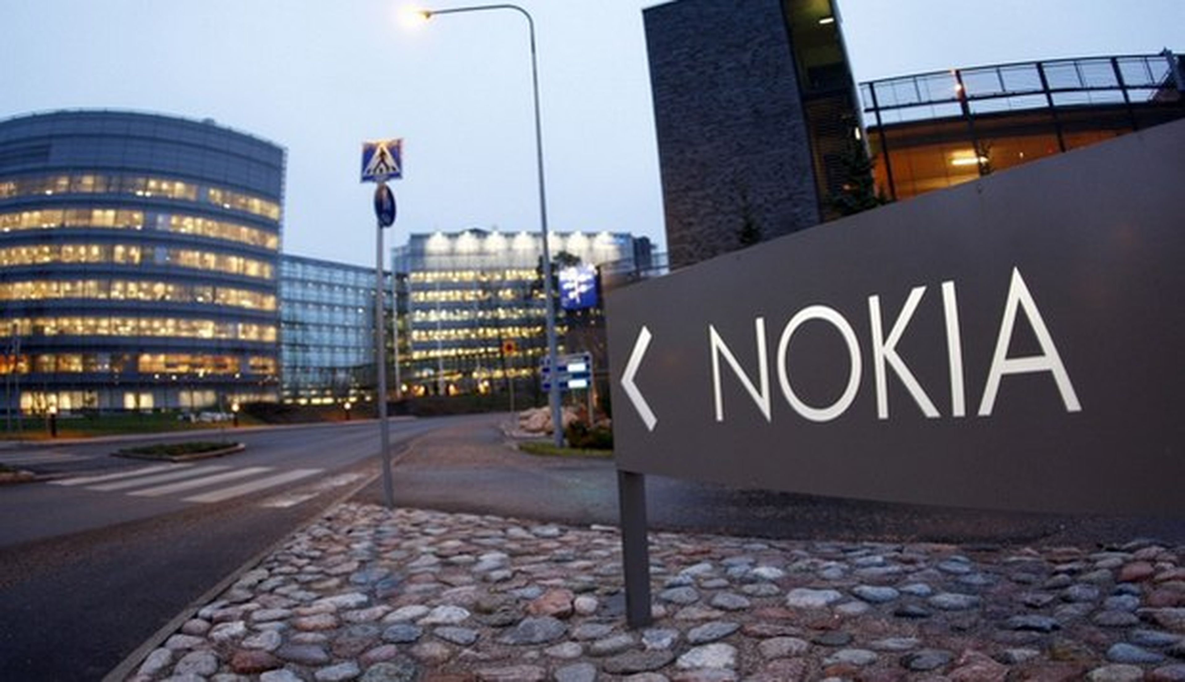 FInlandia se indigna con Microsoft por los despidos de Nokia