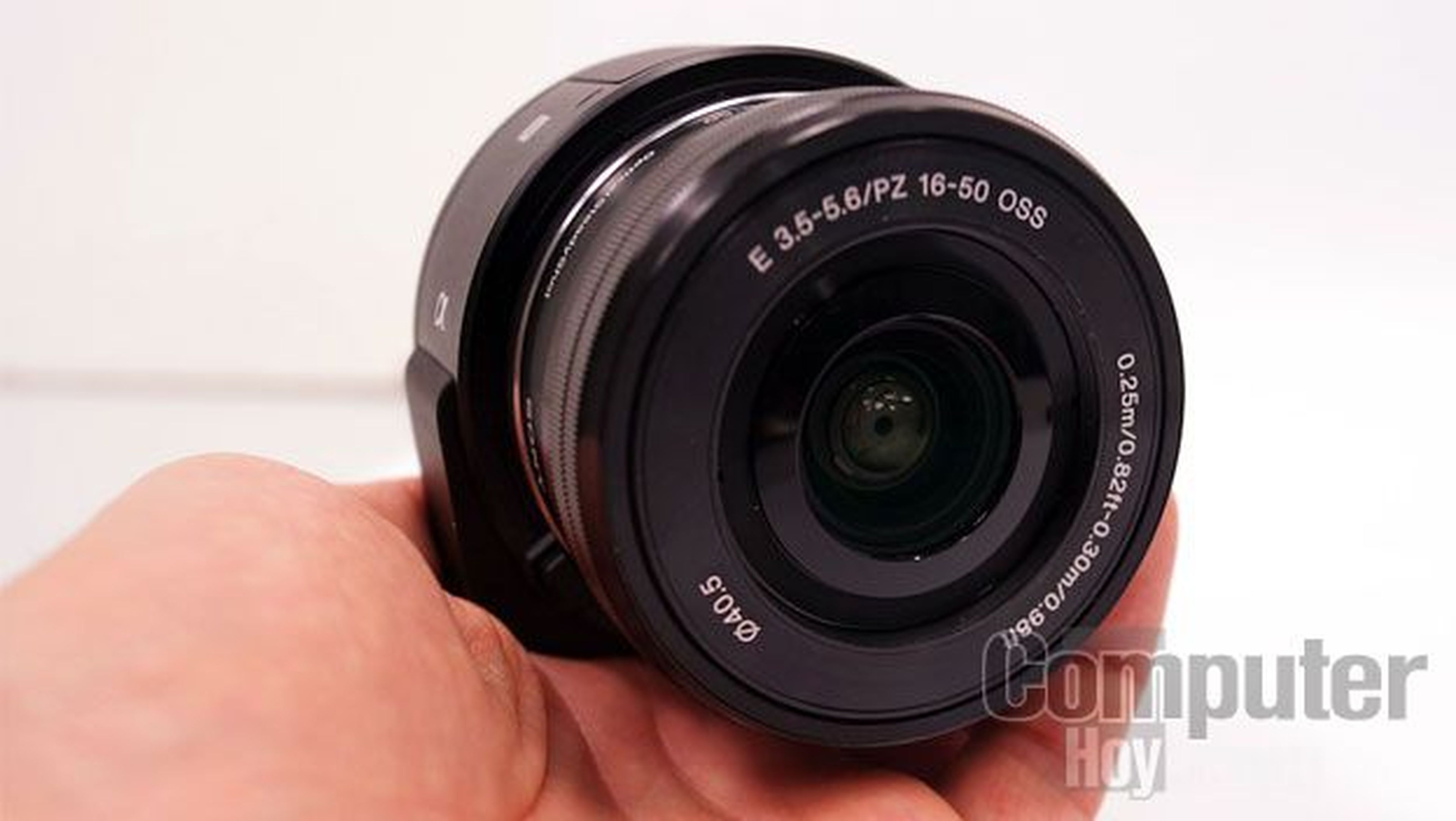 Sony QX1 convierte tu smartphone en una cámara réflex