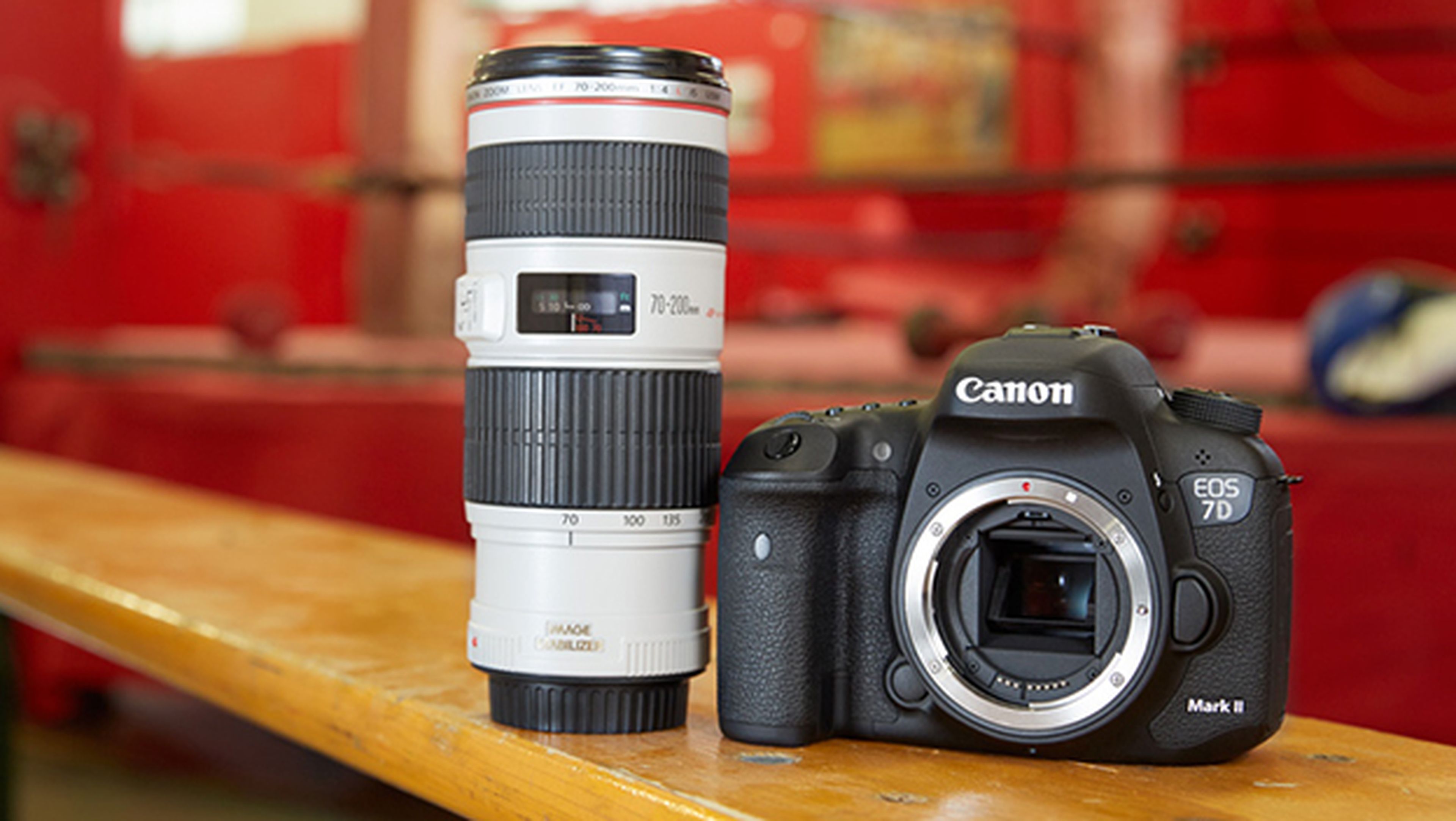 Canon EOS 7D, réflex amateur más cerca que nunca de las profesionales