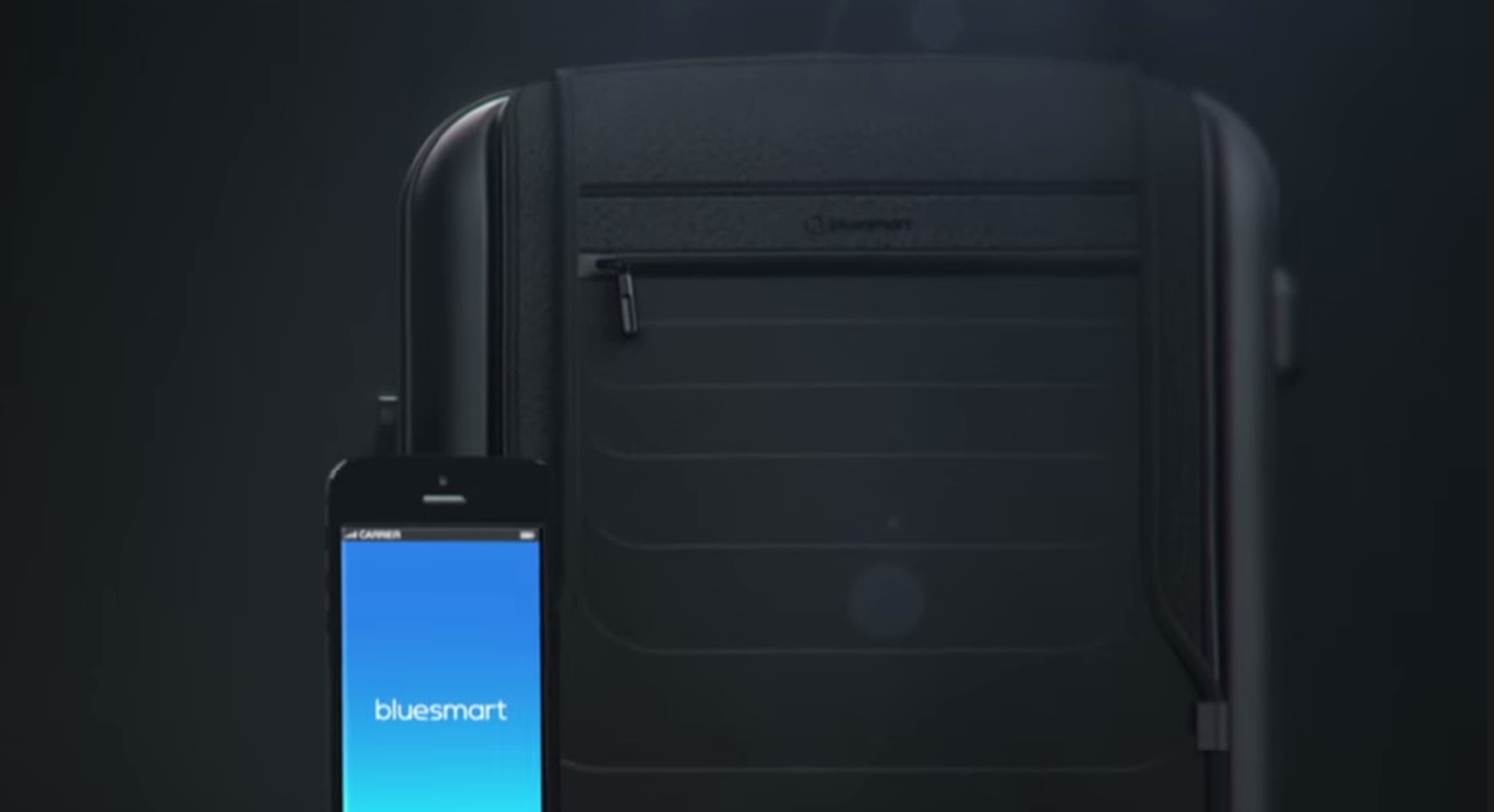 Así es BlueSmart, la primera maleta inteligente del mundo