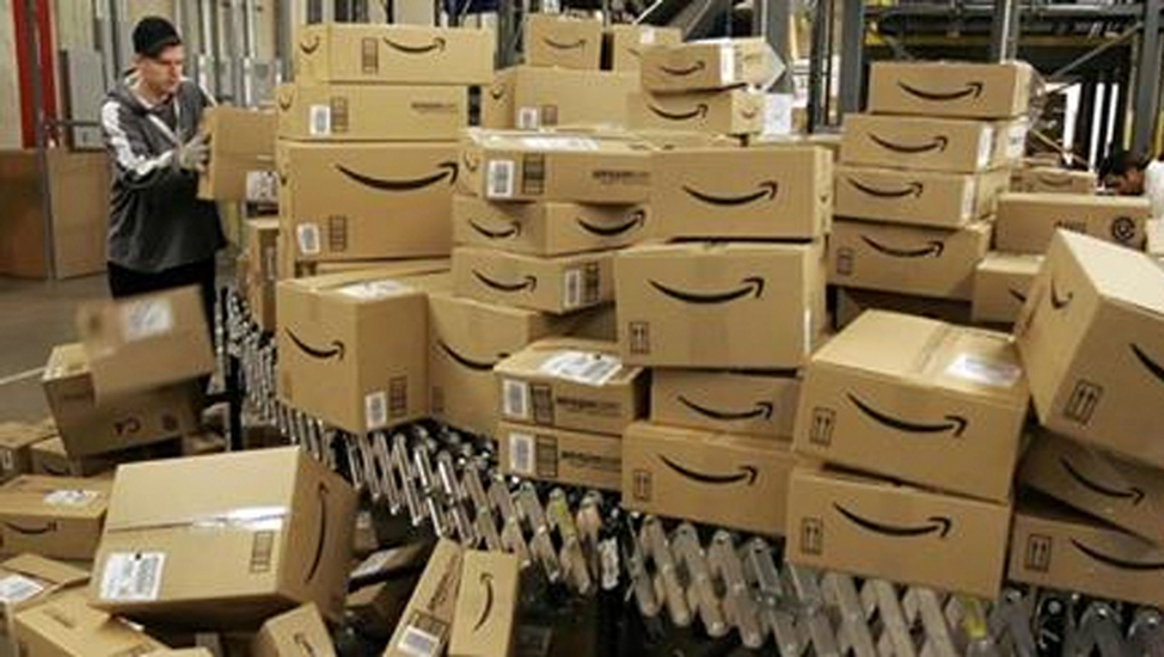 Amazon llega a un acuerdo con Correos por Navidad