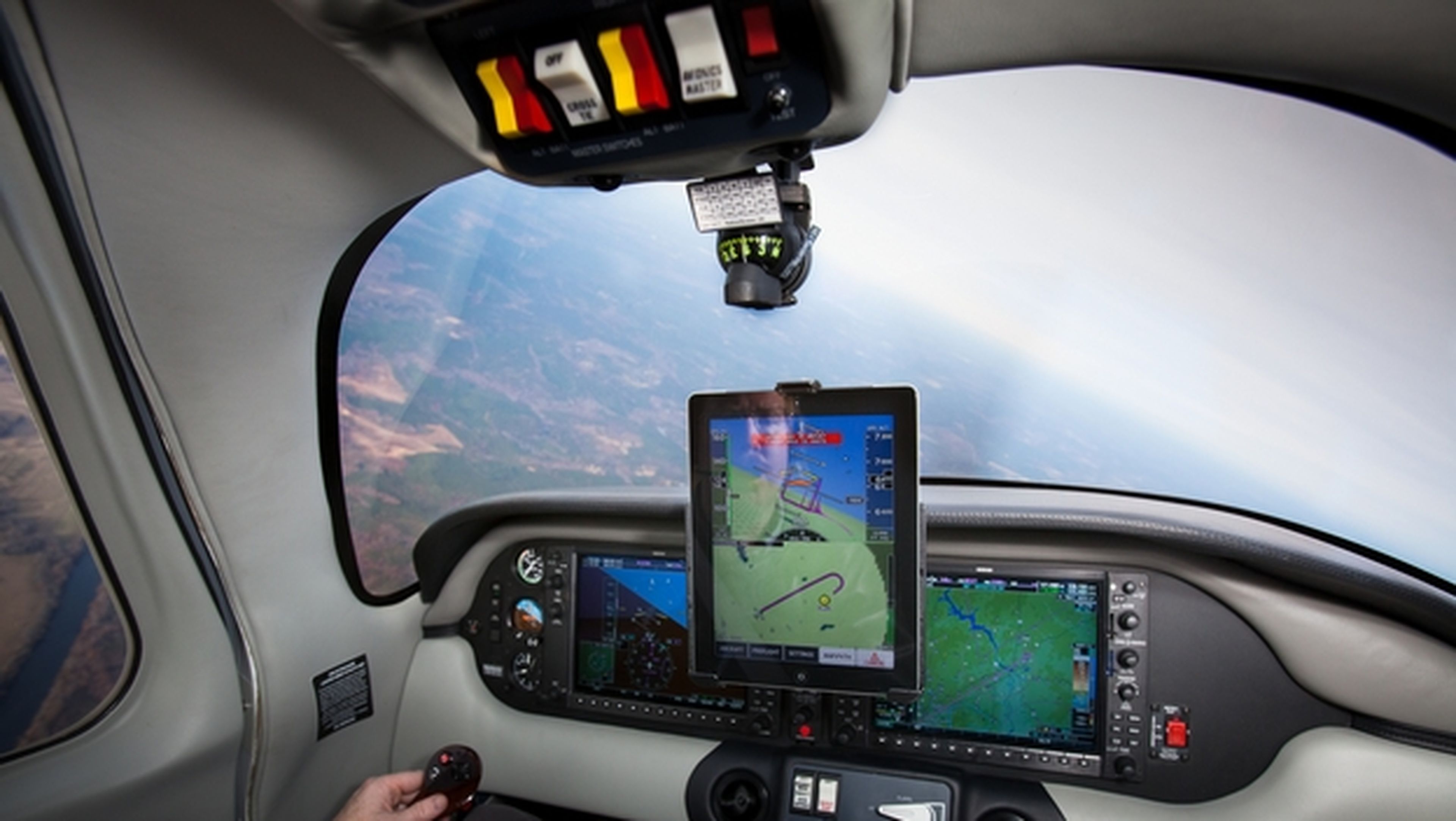 Xavion, la app que aterriza un avión de verdad con un iPad