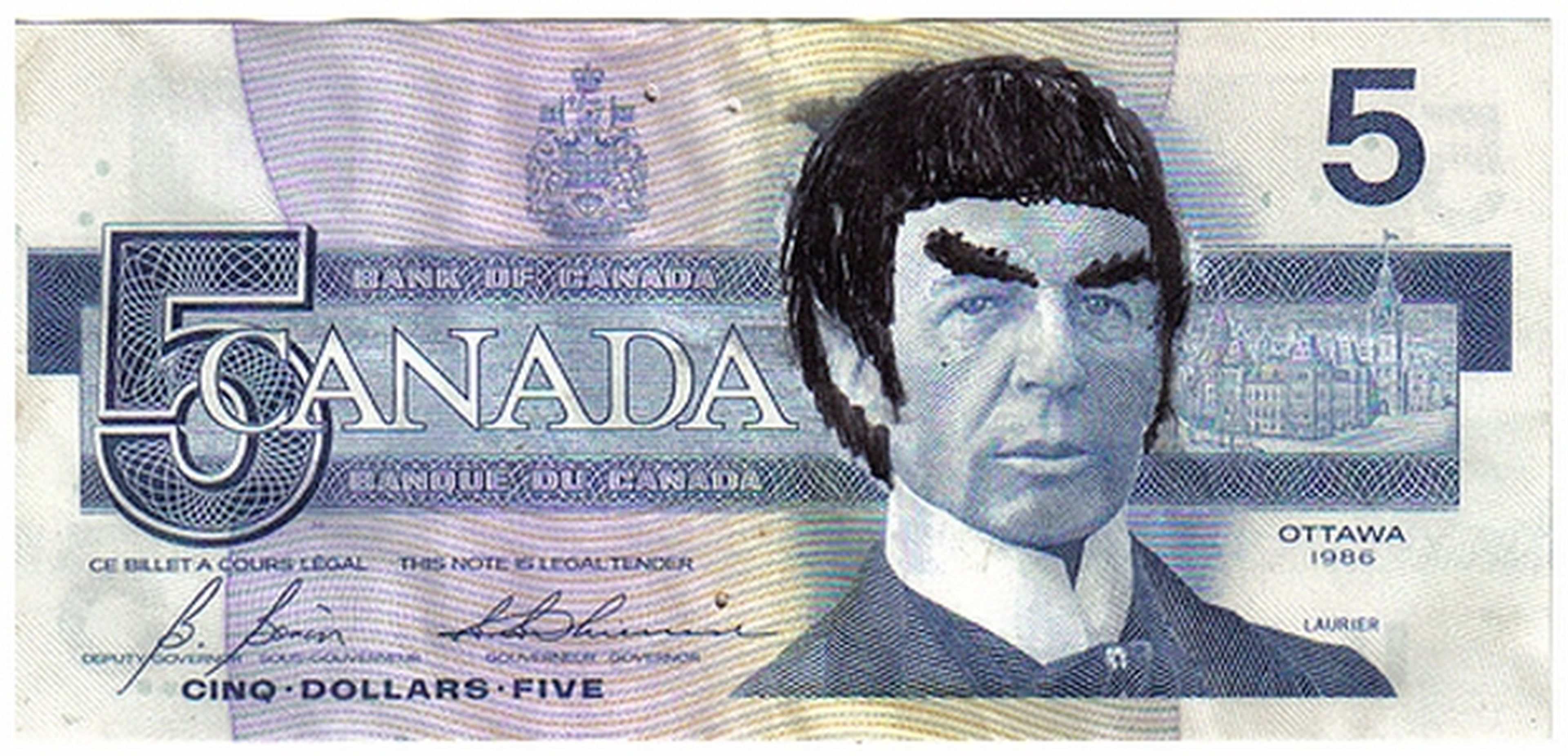 Spock en los billetes de 5 dólares