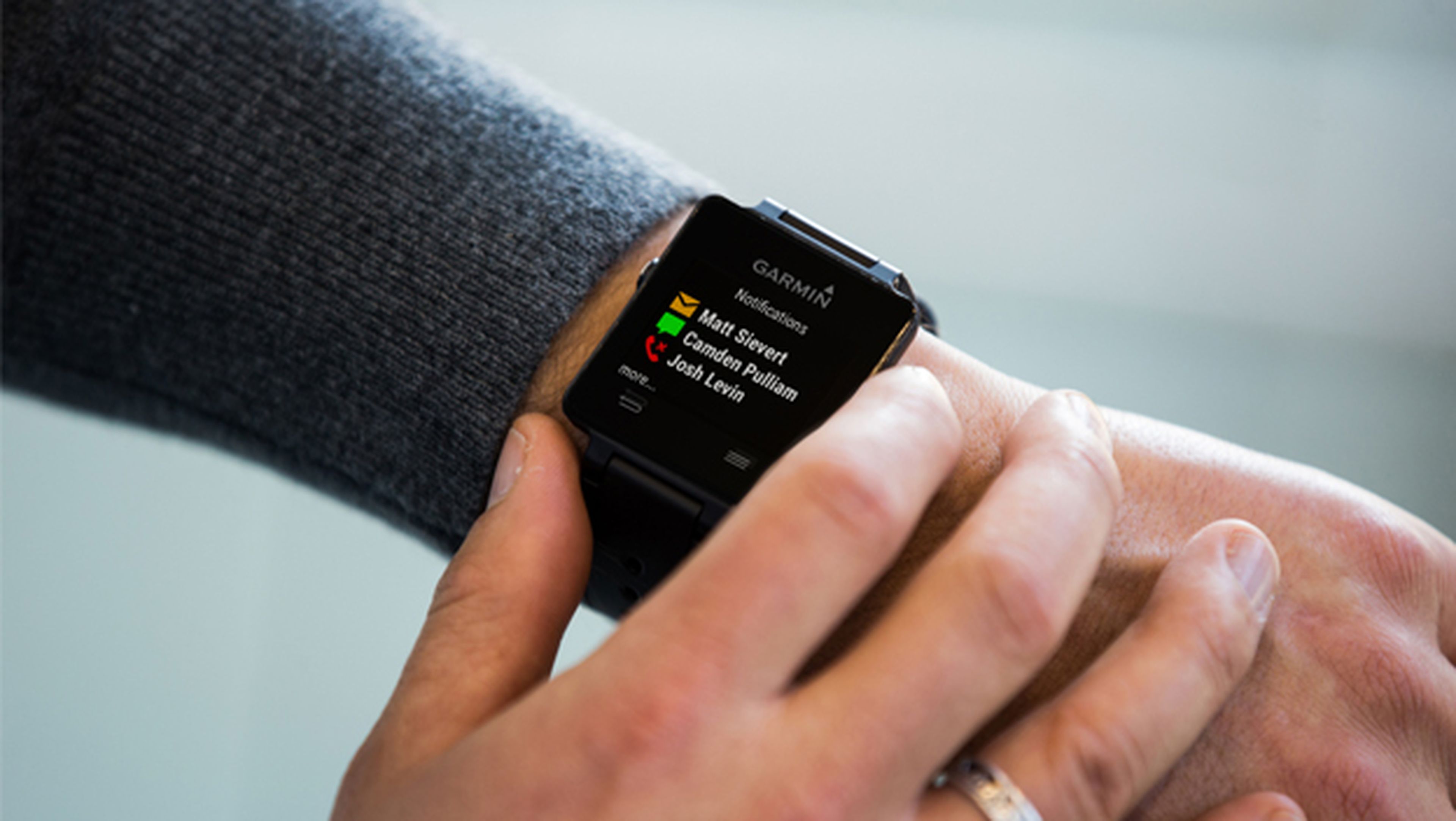 Garmin Vívoactive smartwatch hace frente Apple Watch