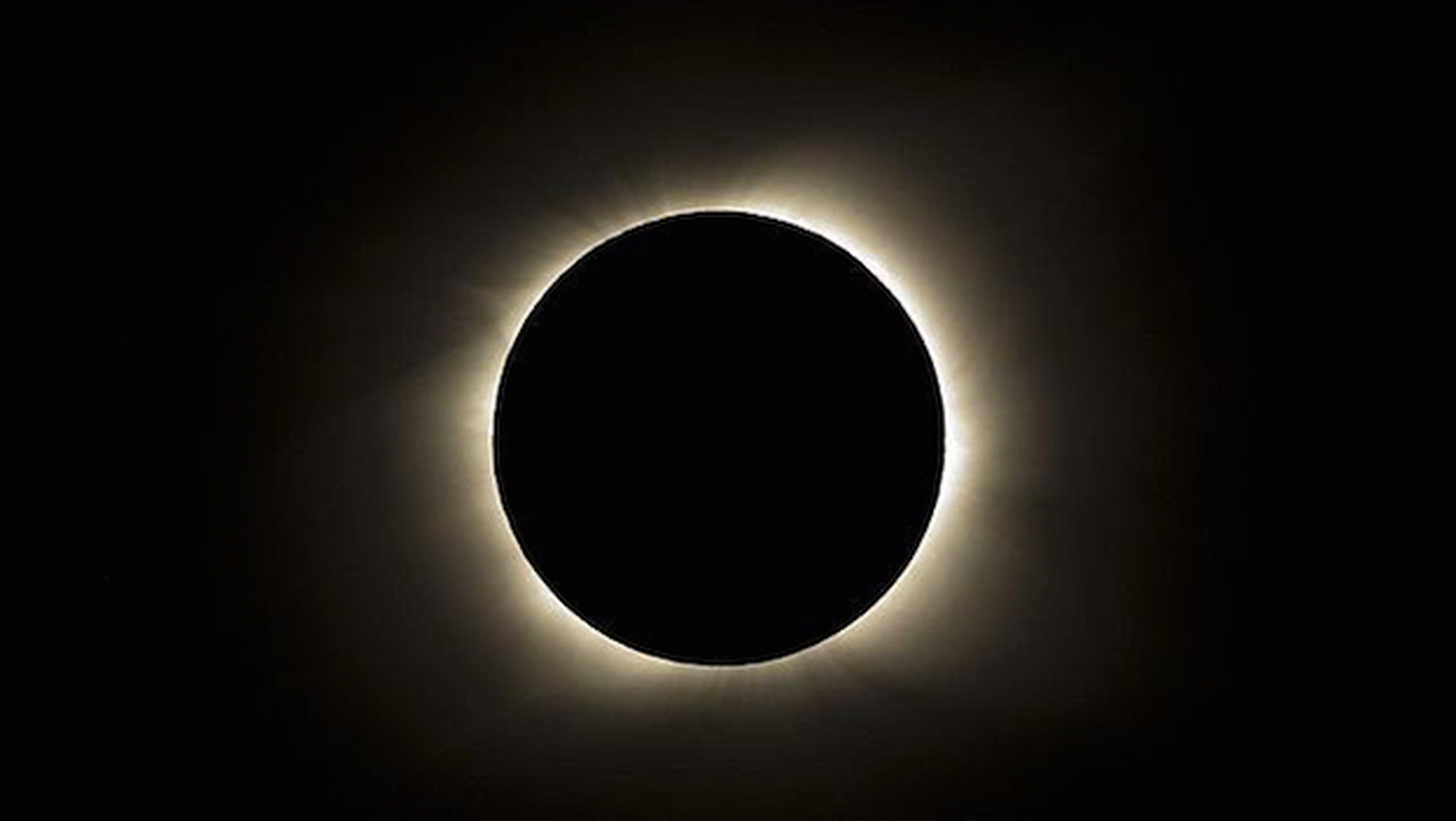 Dónde ver online el Eclipse Solar Total de Islas Feroe
