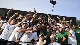 Wimbledon prohibe el Palo Selfie en su torneo de tenis
