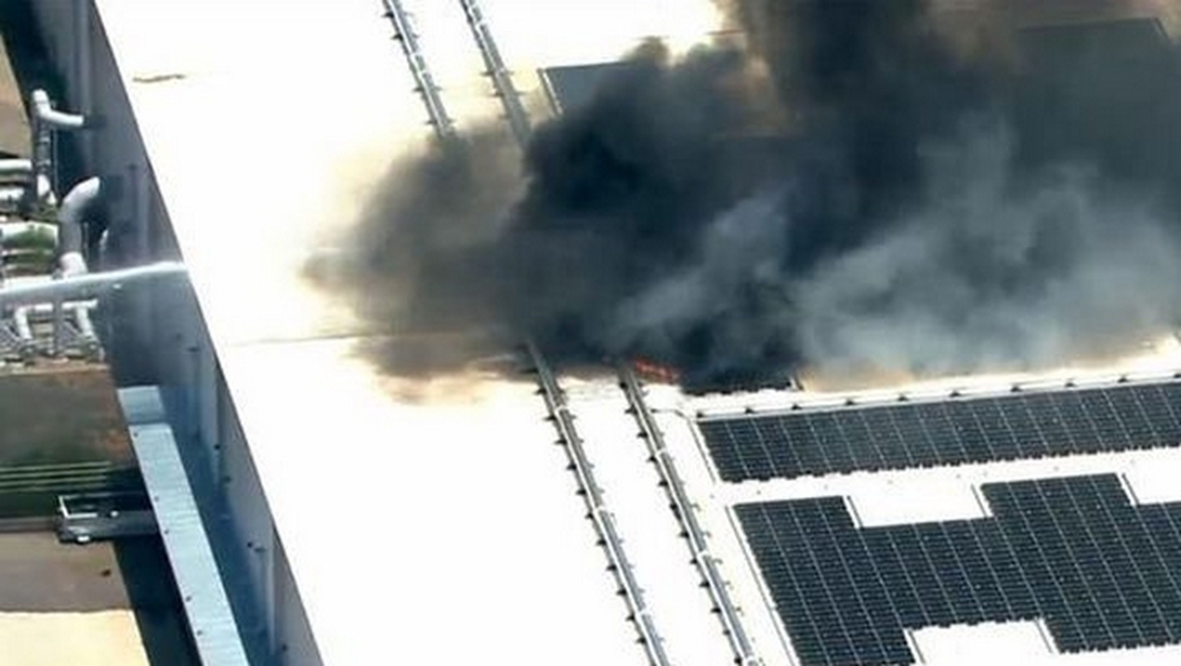 Un incendio asola el centro de datos de Apple en Arizona.