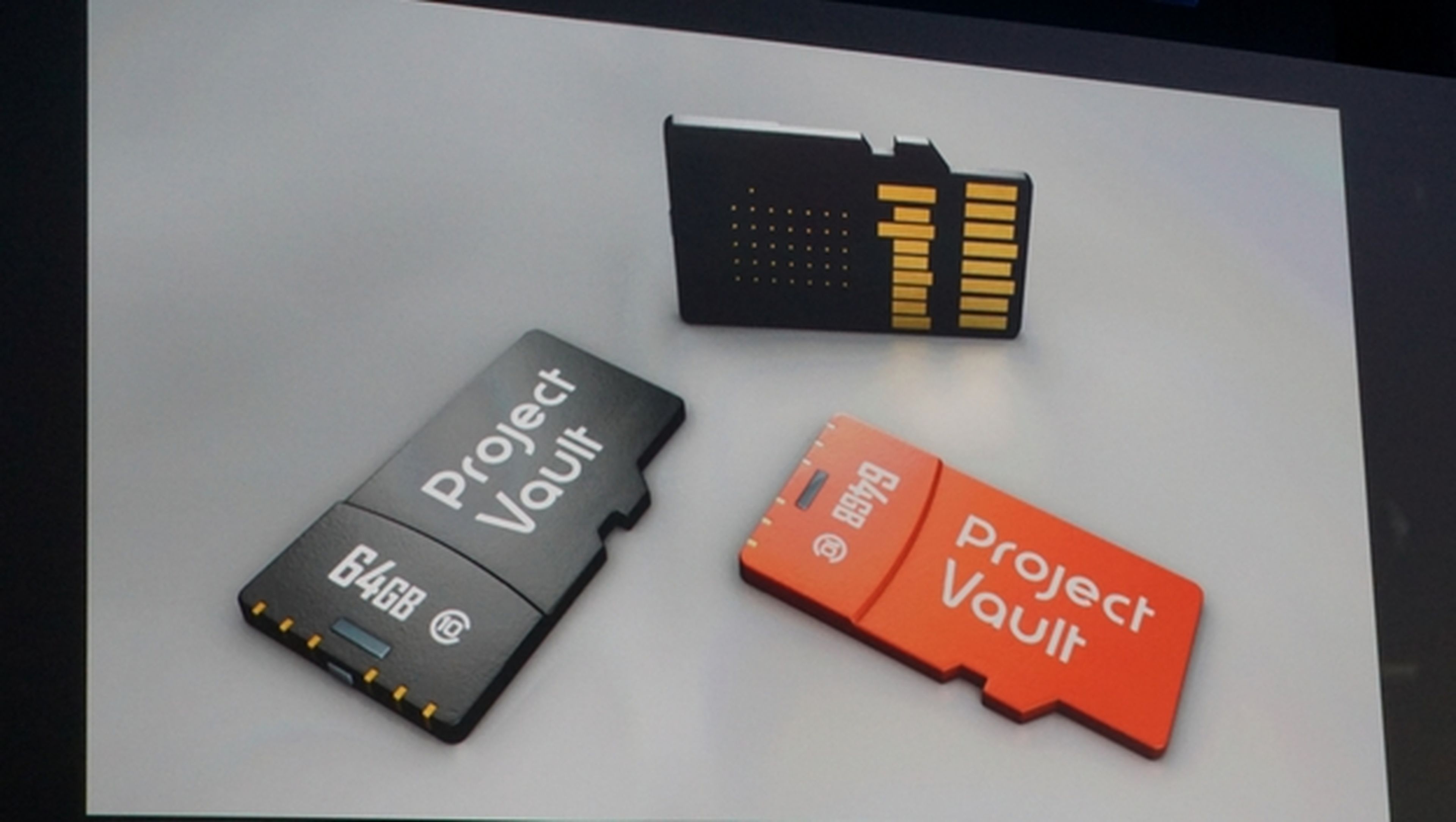 Adiós a las contraseñas con Project Vault, la tarjeta microSD de Google