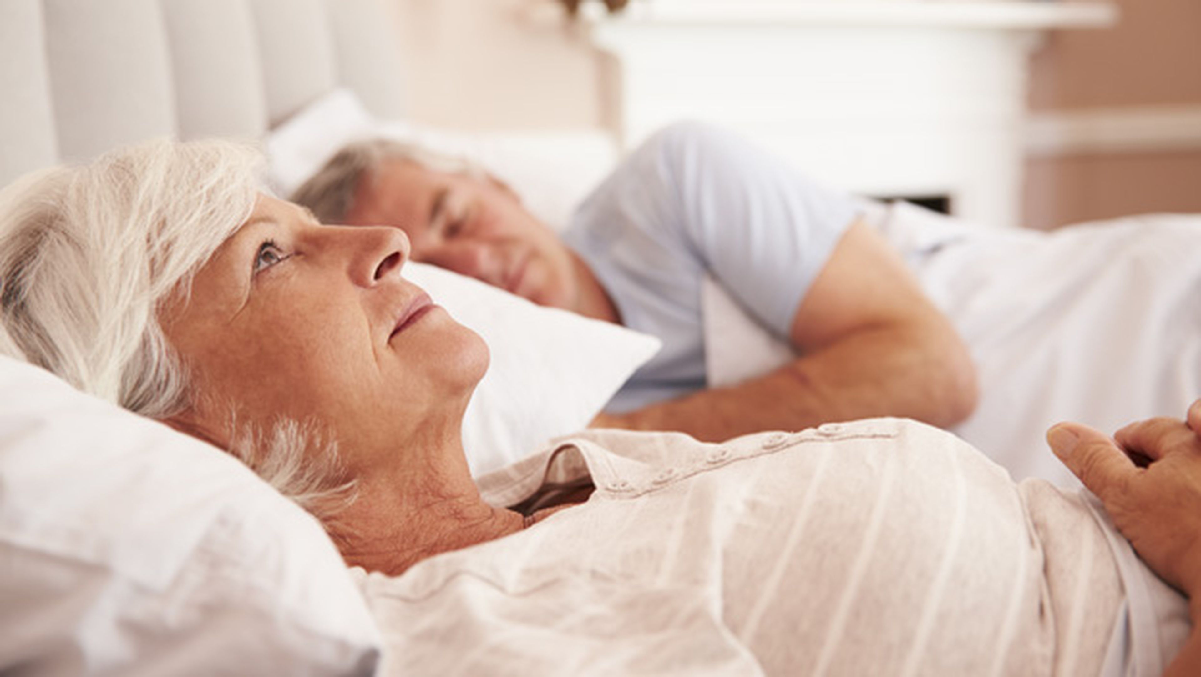 dormir mal aumenta riesgo Alzheimer