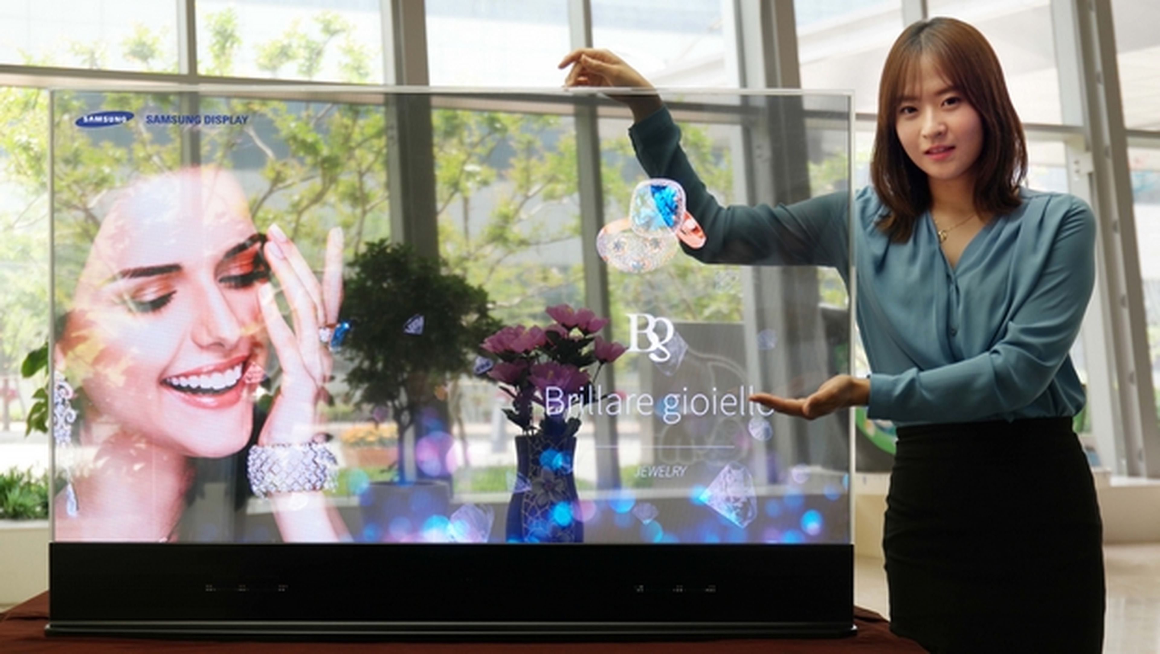 Samsung presenta espejos y pantallas OLED transparentes con cámaras Intel RealSense.