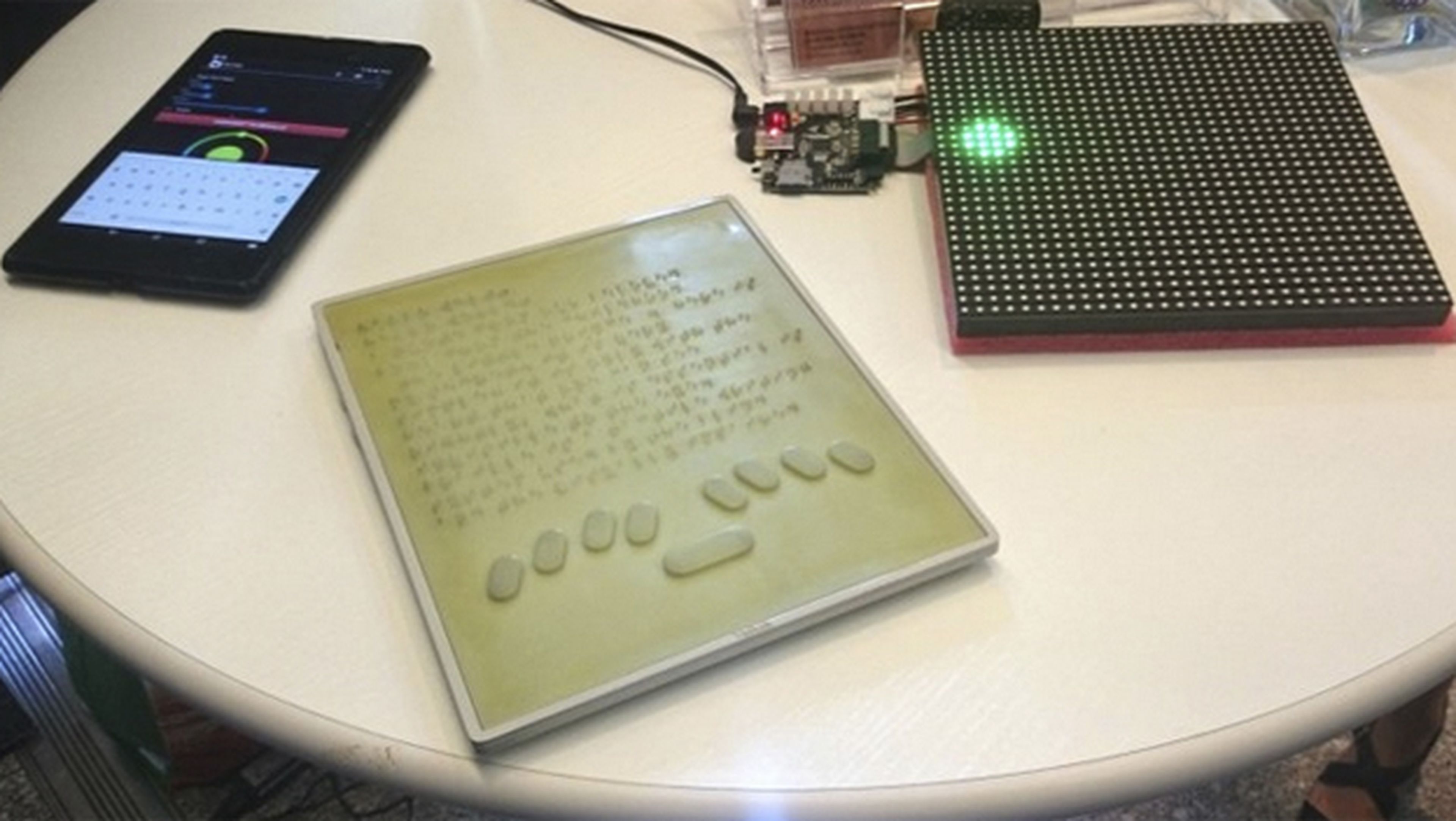 Blitab, la primera tablet con texto en braille para ciegos