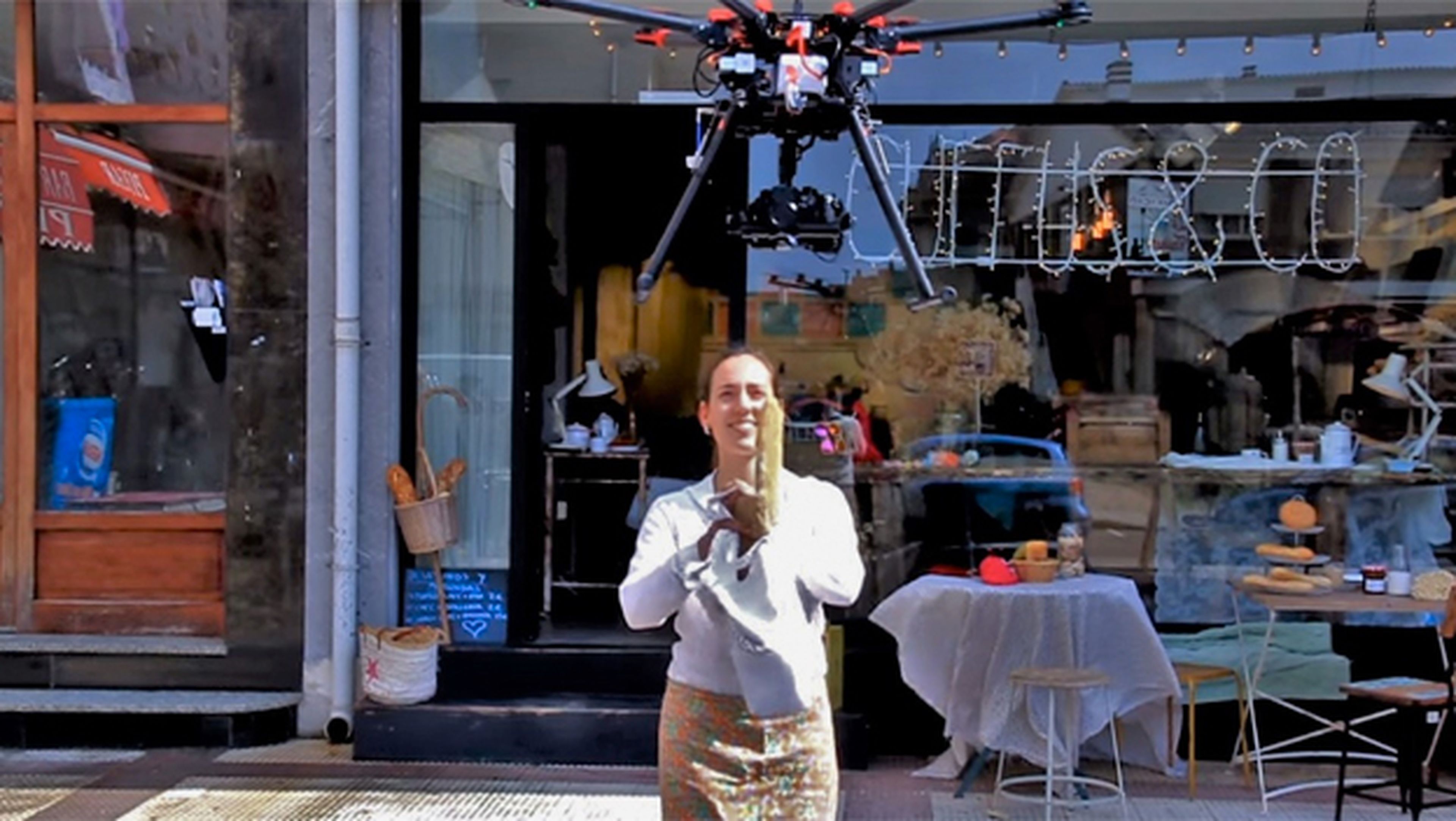 Currus&Co, la primera panadería del mundo que repartirá pan a domicilio con la ayuda de drones