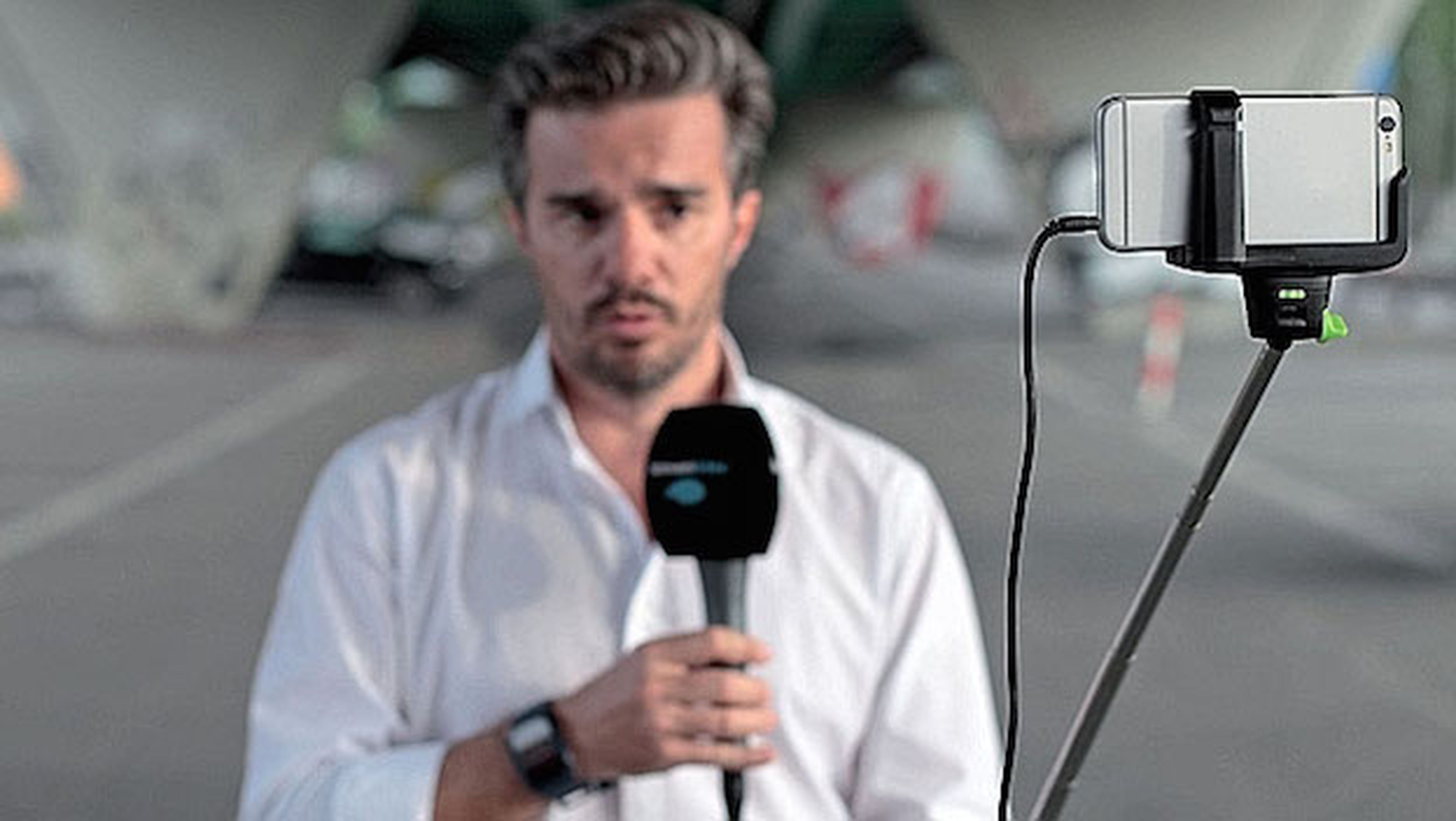 Canal de noticias cambia cámaras por iPhones y selfie sticks