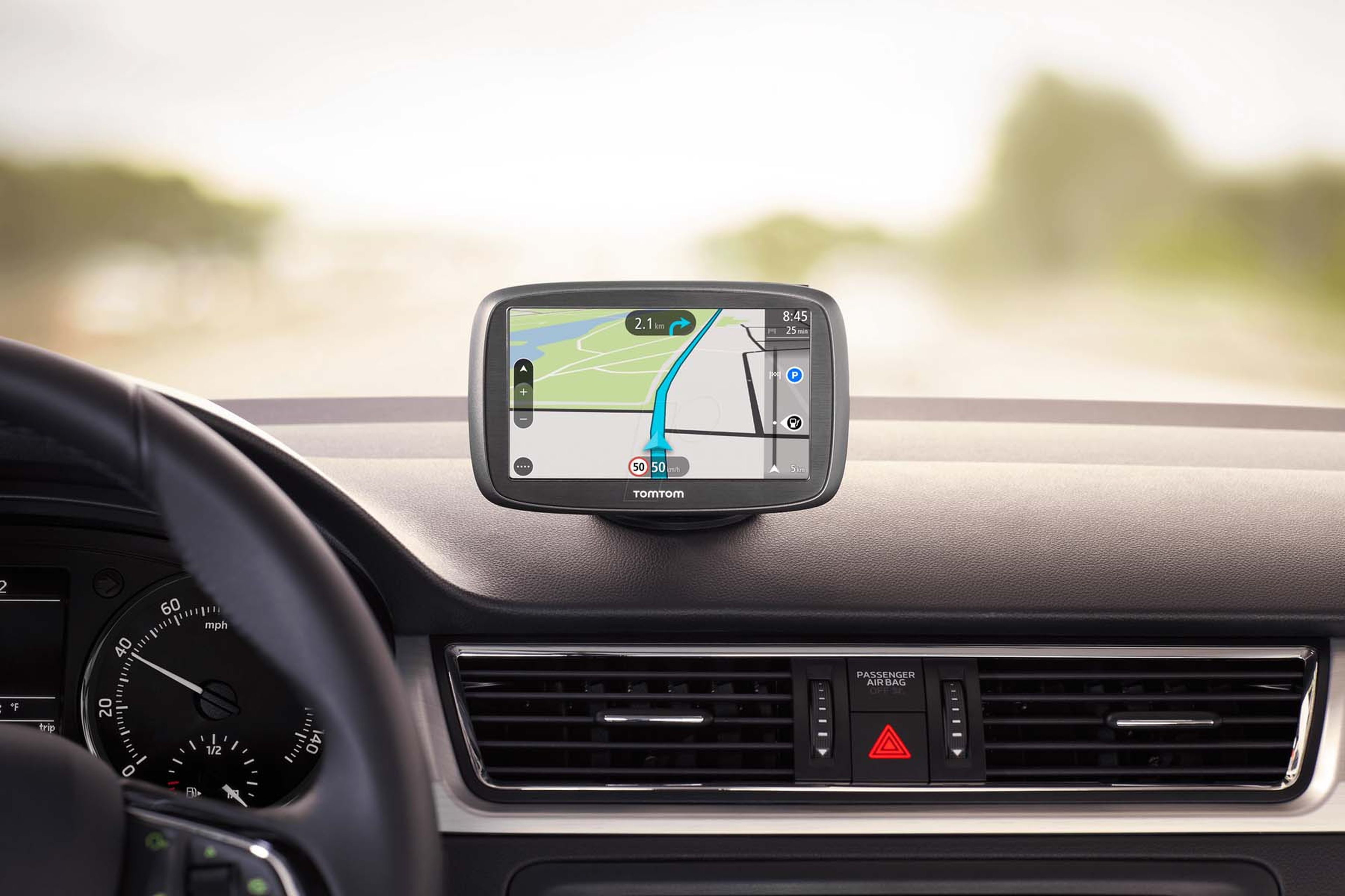 Cómo elegir un buen GPS para el coche: consejos y claves que debes tener en  cuenta con un navegador