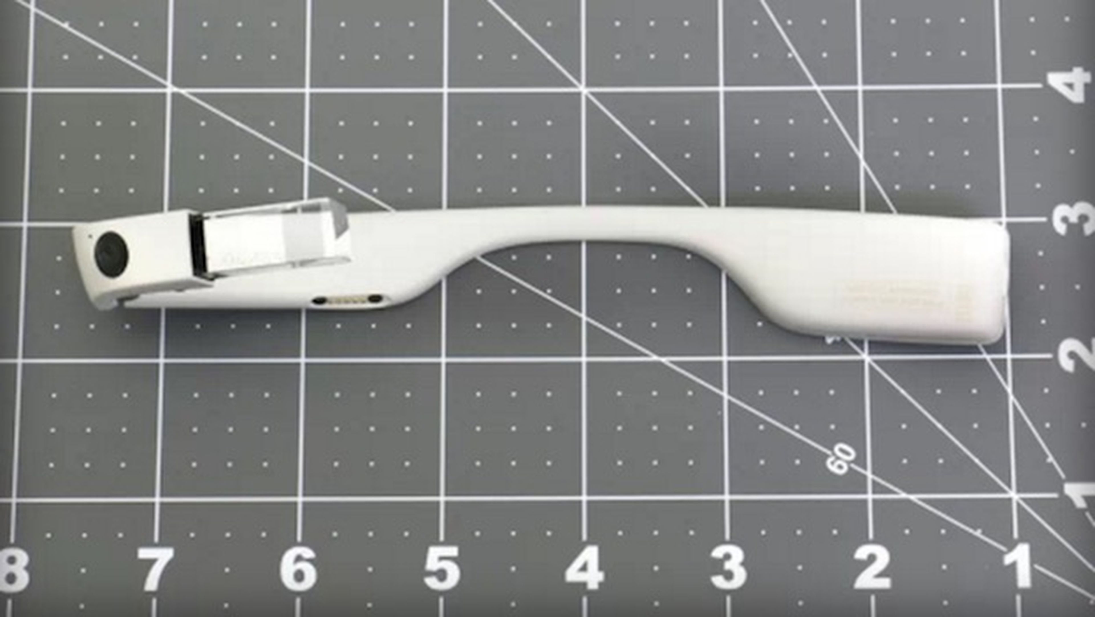 Se filtran nuevas imágenes de Google Glass plegadas