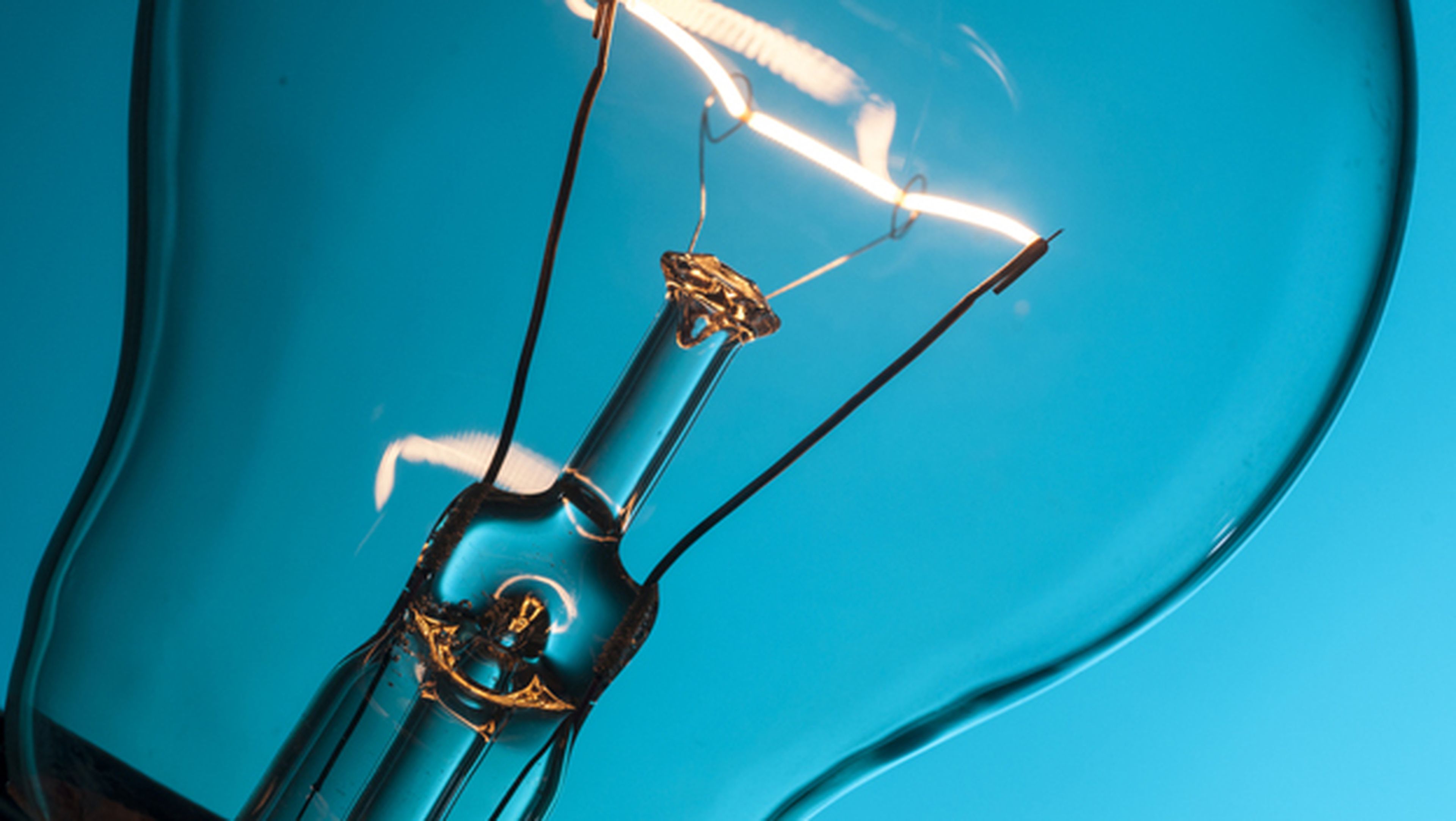 Bombillas tradicionales que ahorran más que los LEDs