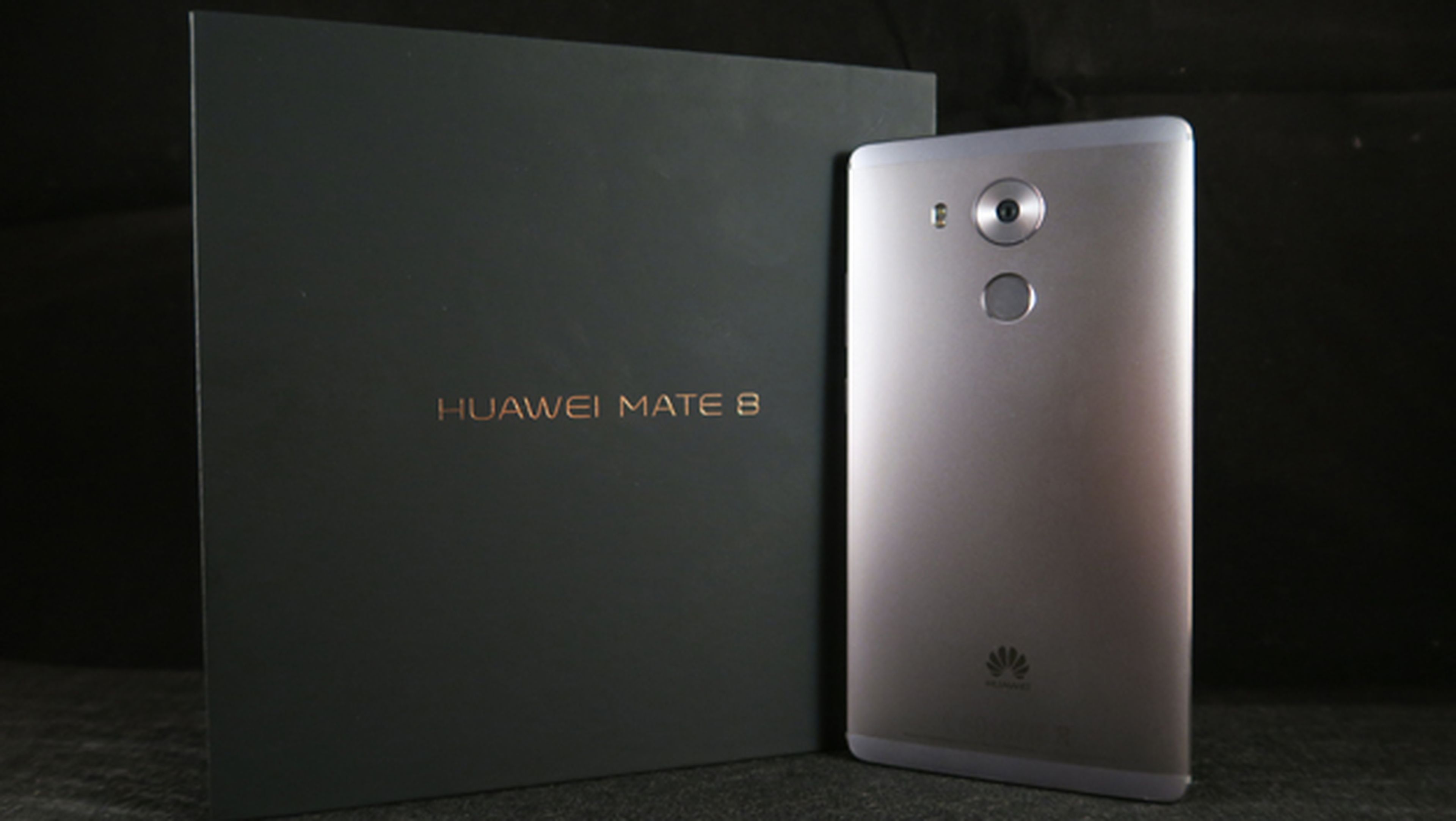 Unboxing del Huawei Mate 8