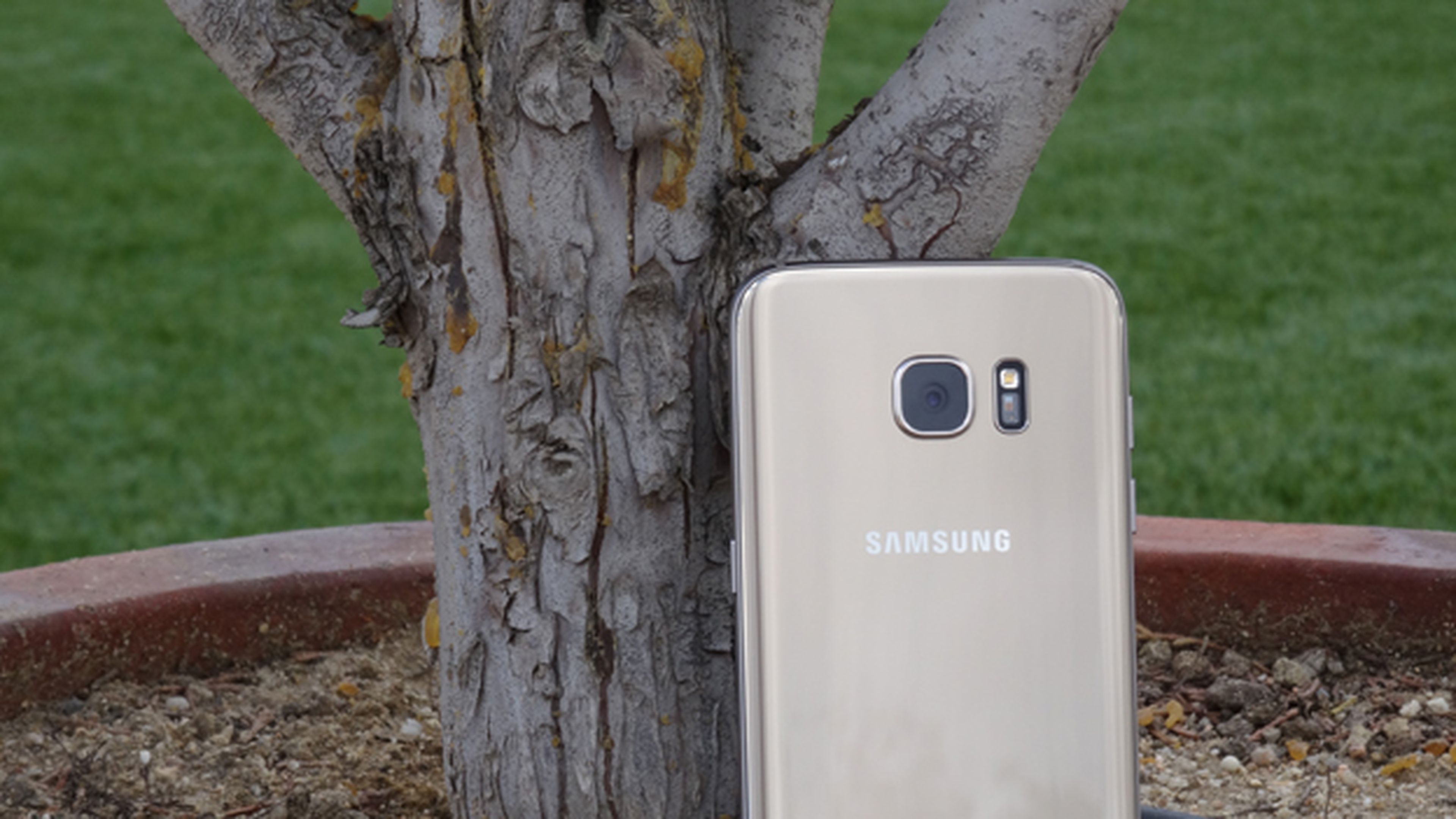Y hasta aquí nuestra prueba del Samsung Galaxy S7 Edge, review que además acompañamos con un vídeo