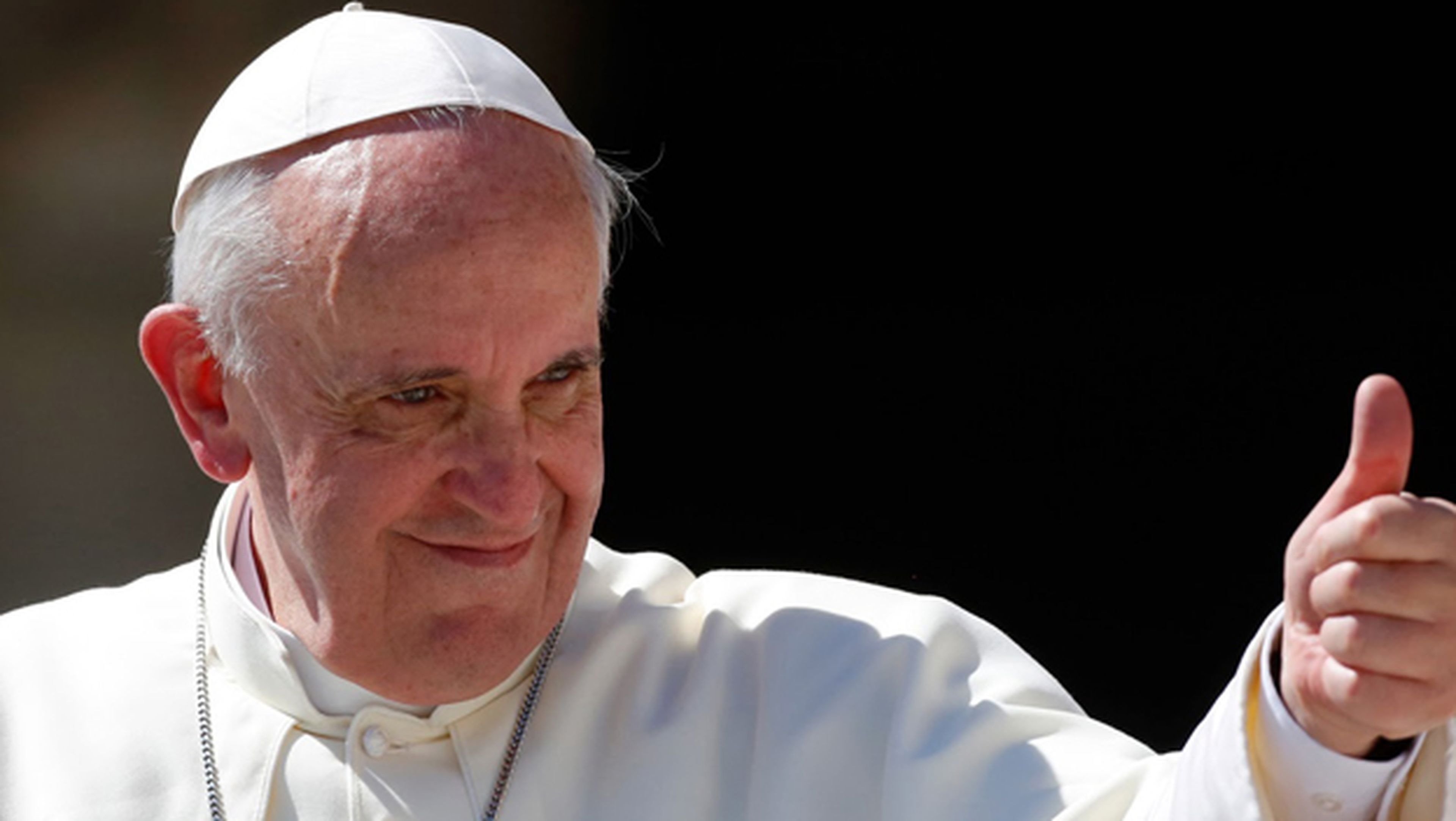 El Papa Francisco suma más de un millón de seguidores en Instagram en 12 horas. Le quita el récord a David Beckham