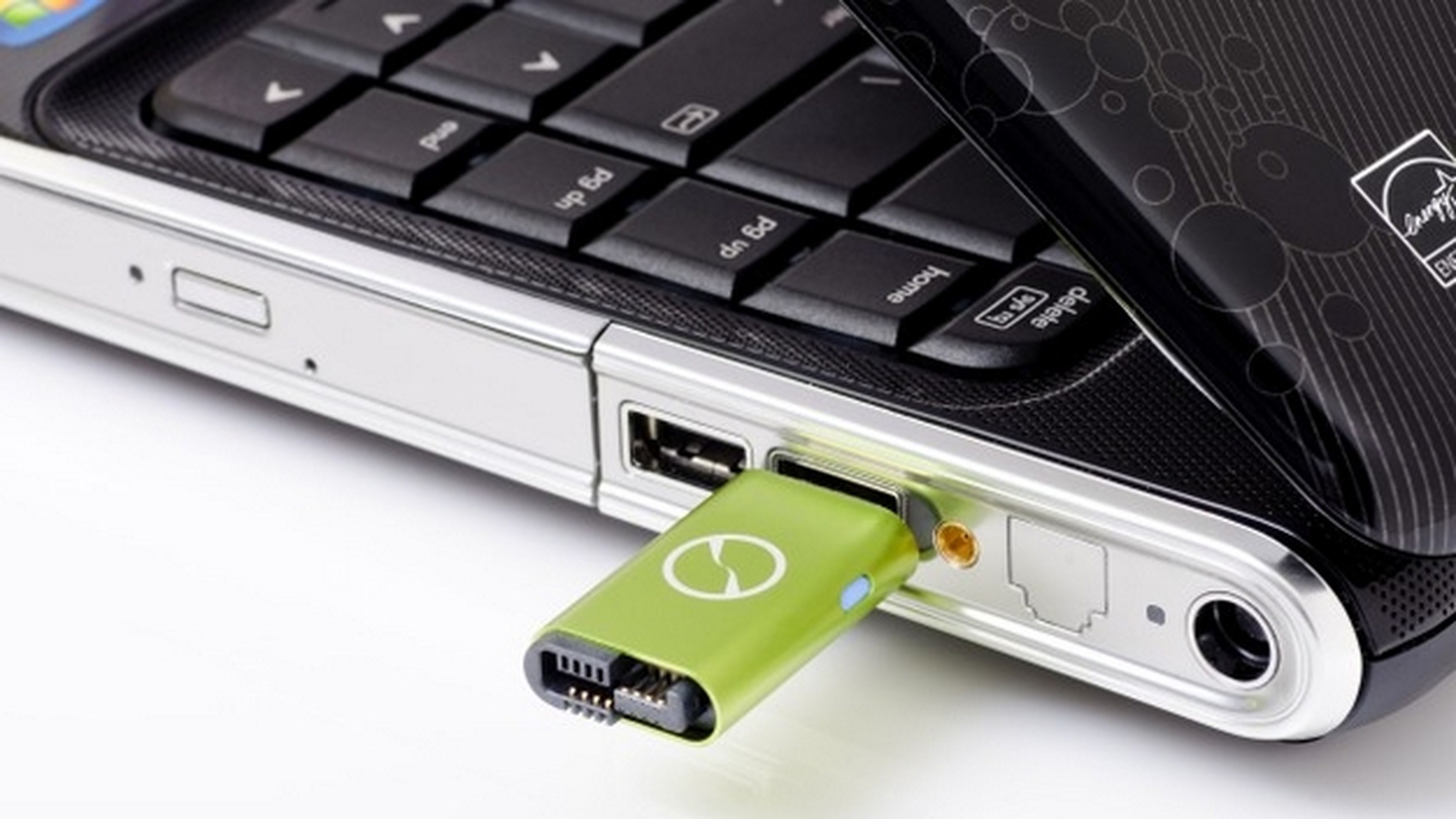 Cómo crear un USB multiarranque con varias distros Linux y Windows 10