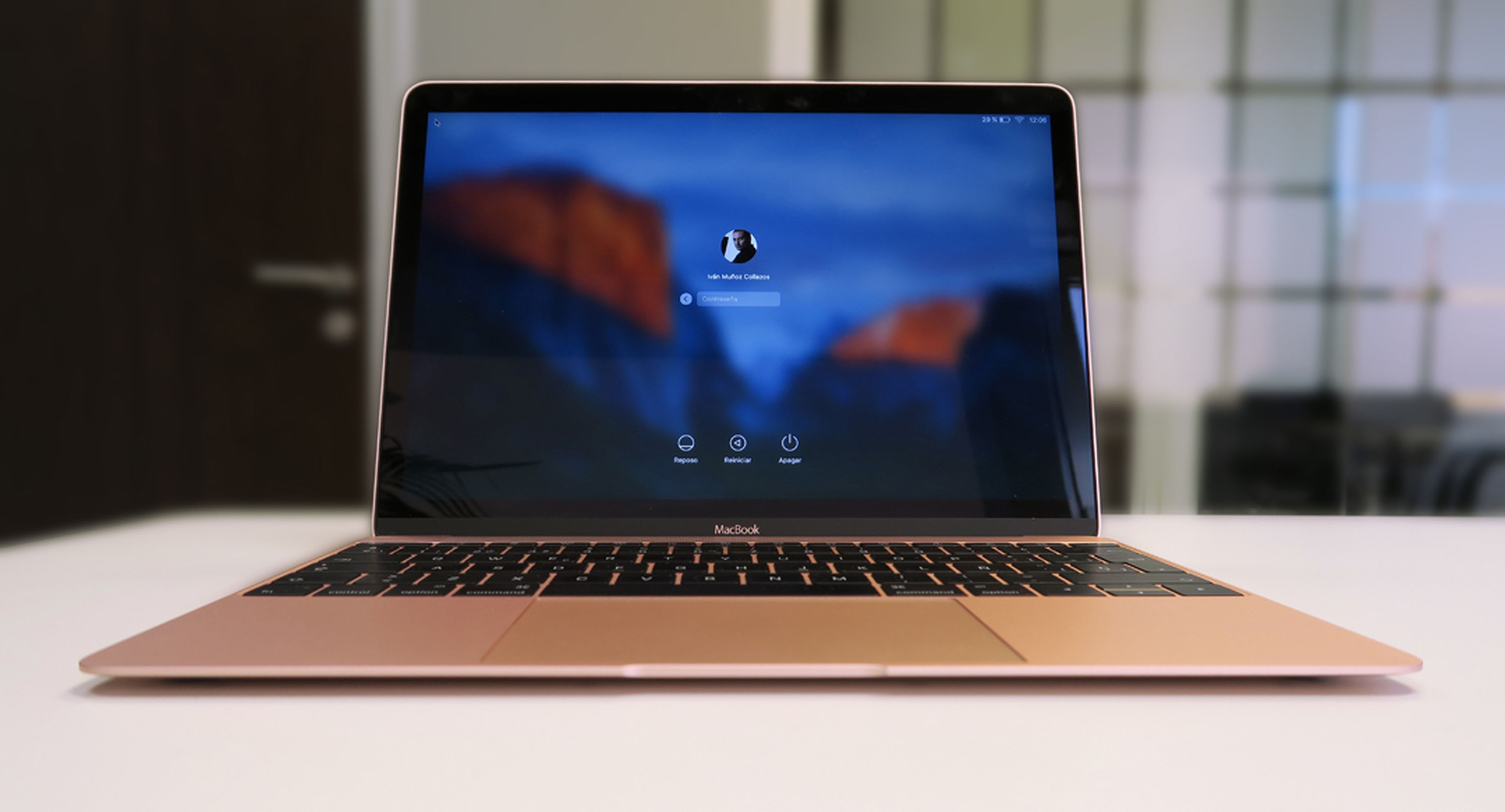 Imágenes del nuevo Apple Macbook de 12 pulgadas 2016