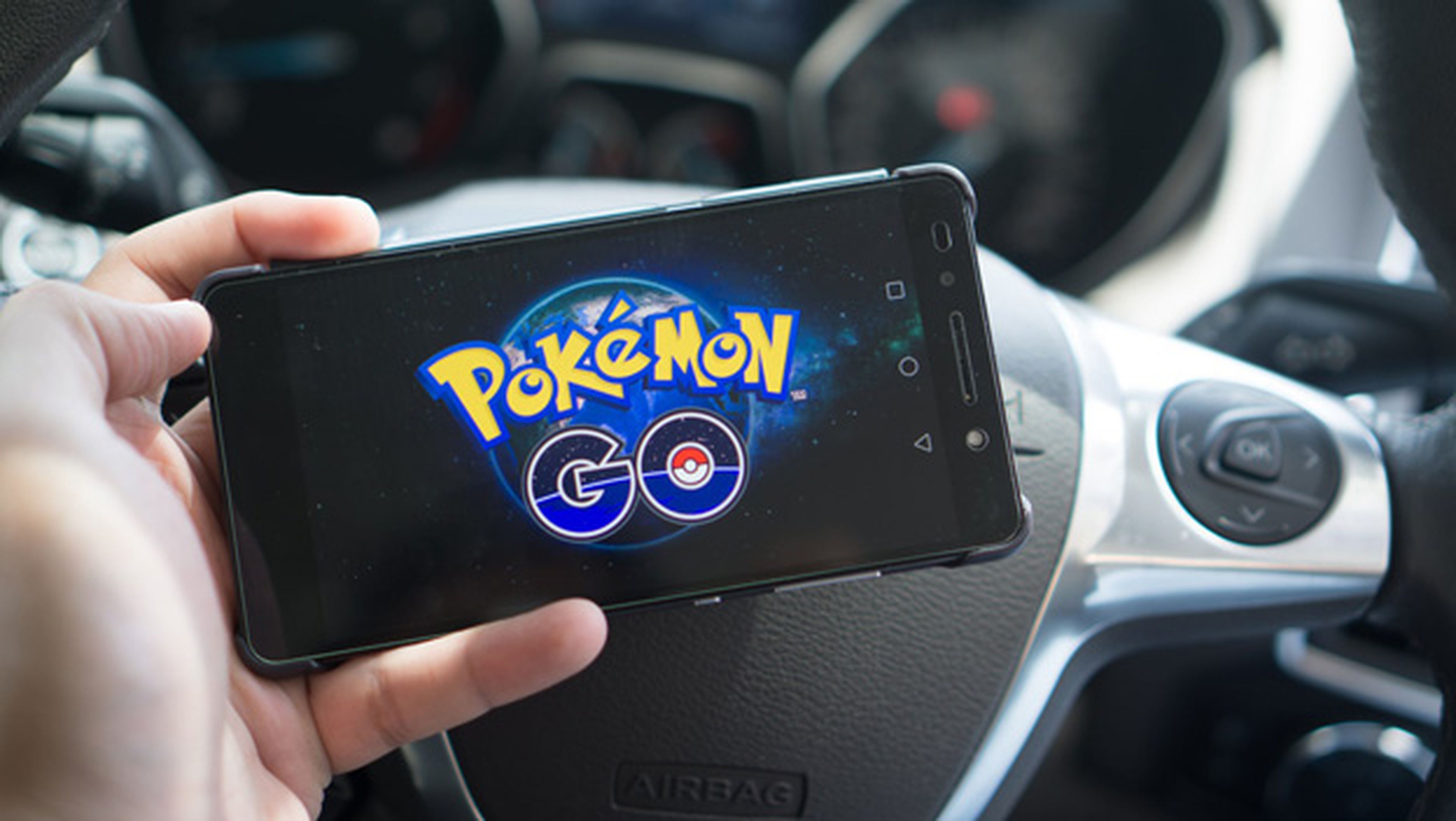 Un conductor distraído por Pokémon GO mata a una mujer