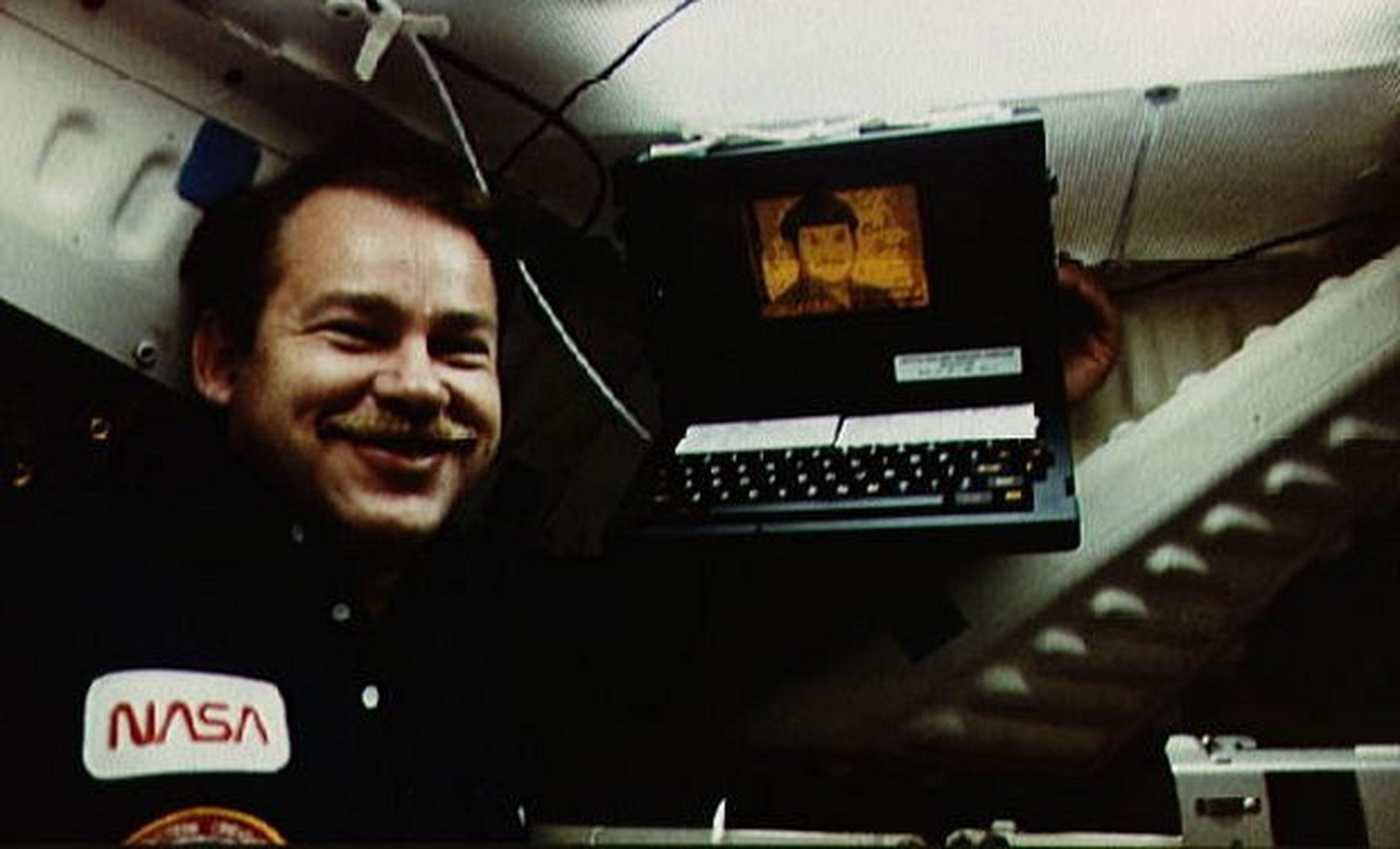 Fallece John Ellenby, padre del ordenador portátil y la tablet