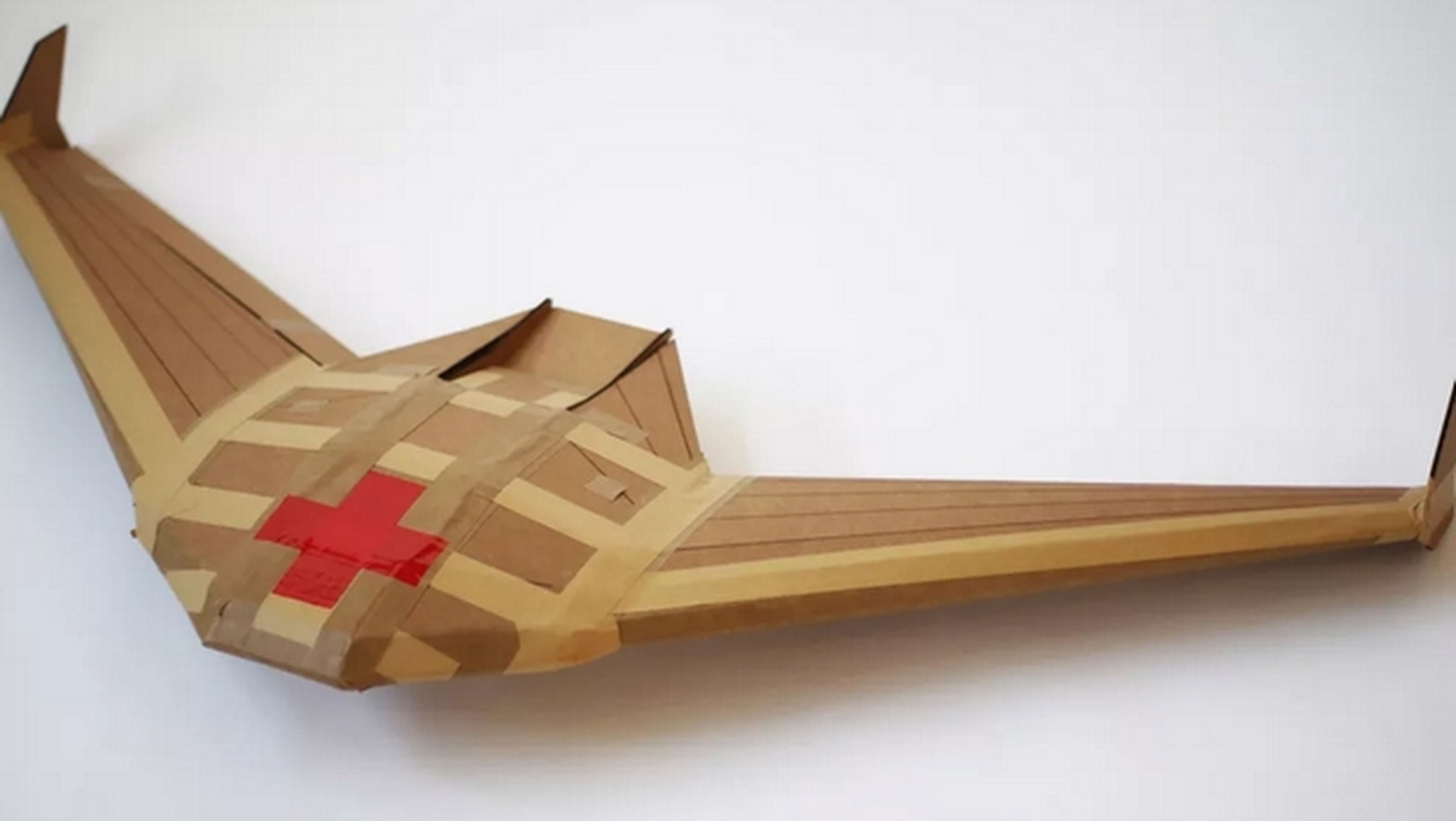 Crean drones desechables de cartón para entregar medicinas
