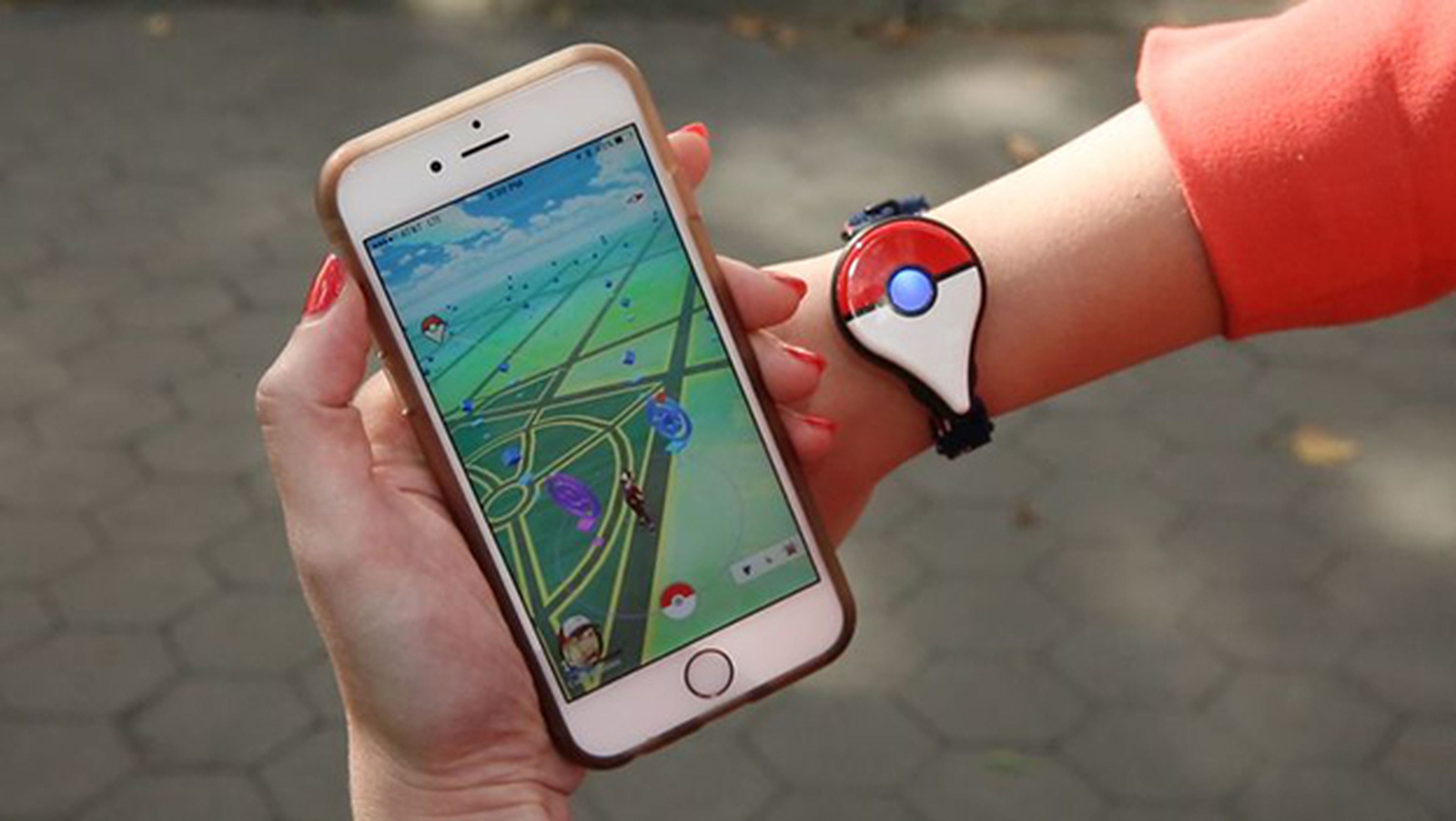 Pokémon GO contará con otro wearable para partidas más seguras
