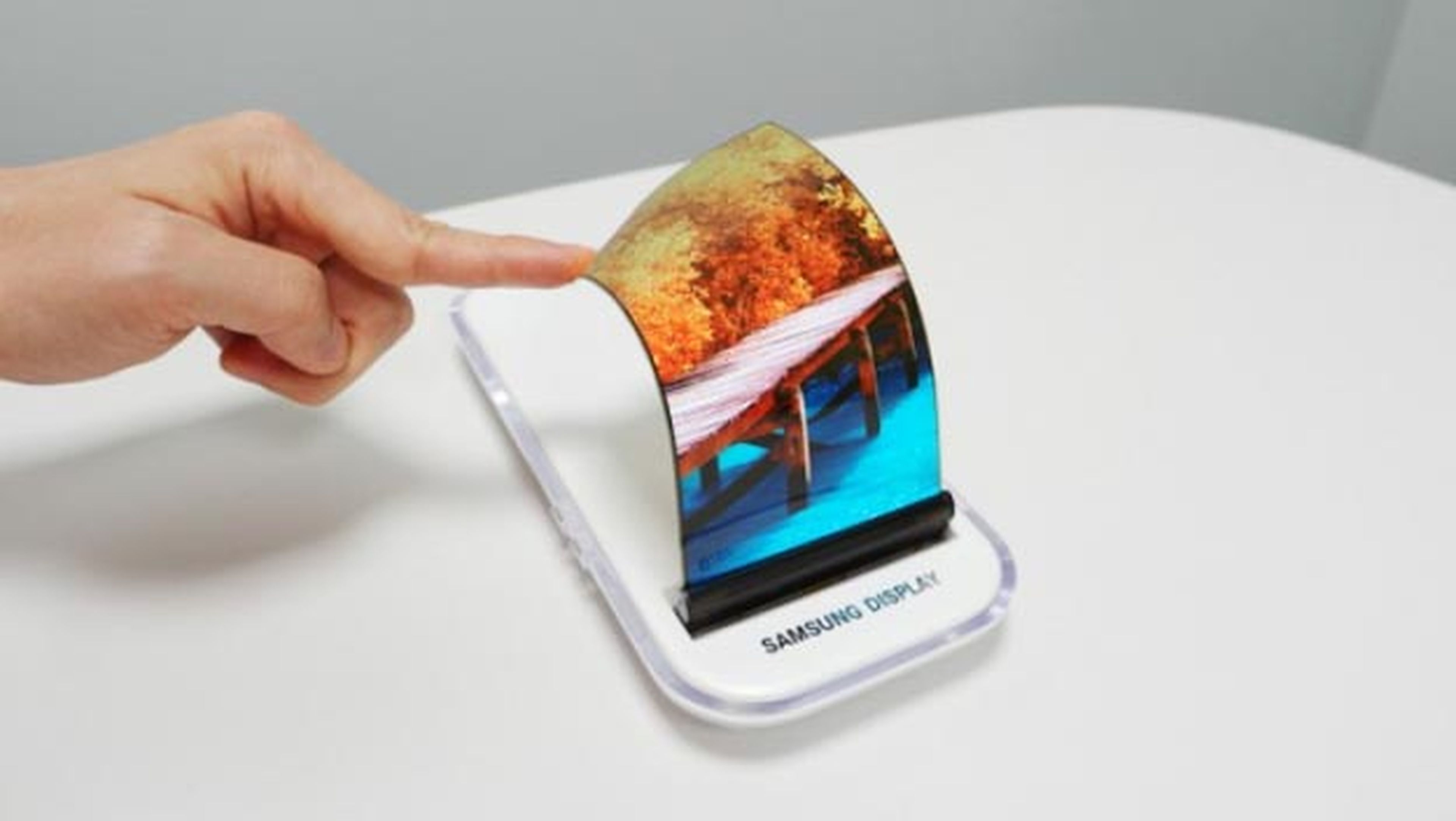 Samsung Panel OLED, también en el próximo iPhone 8
