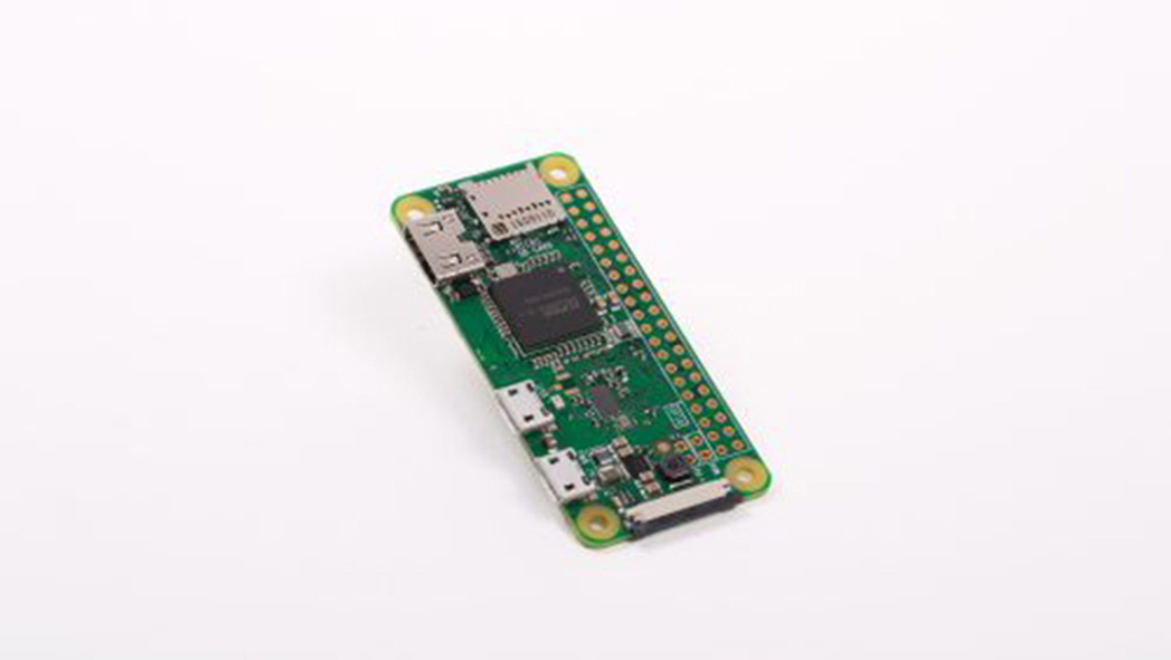 Raspberry Pi Zero W: conectividad WiFi y Bluetooth por 10 dólares
