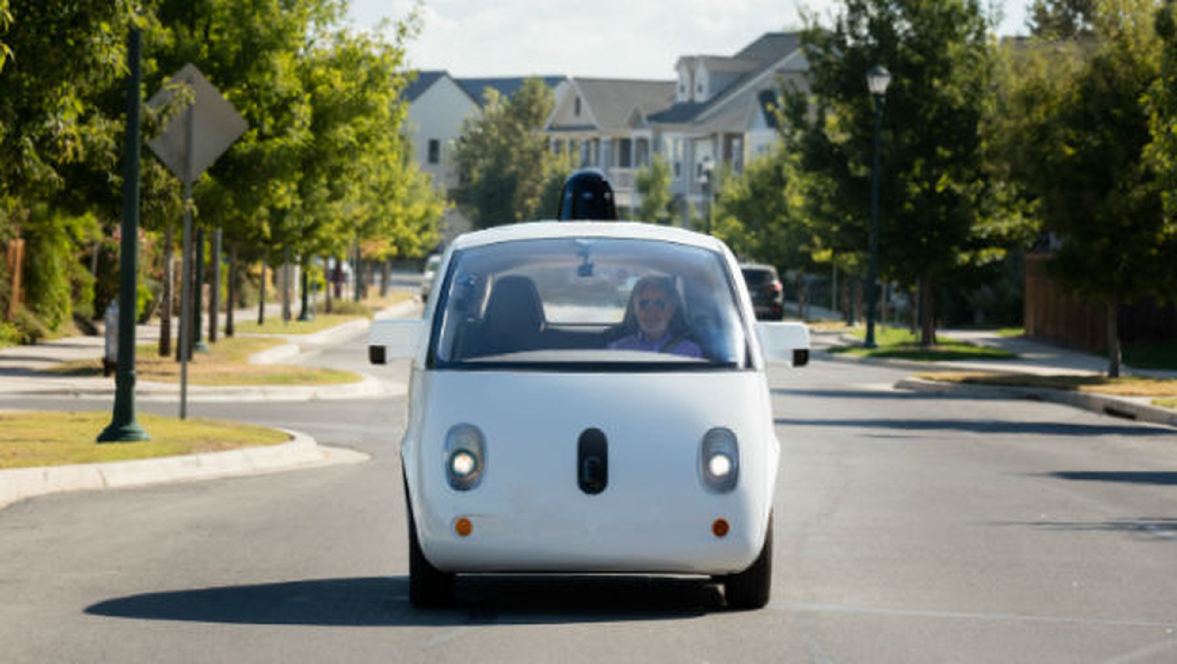 El de Google podría ser el primer coche autónomo a la venta.