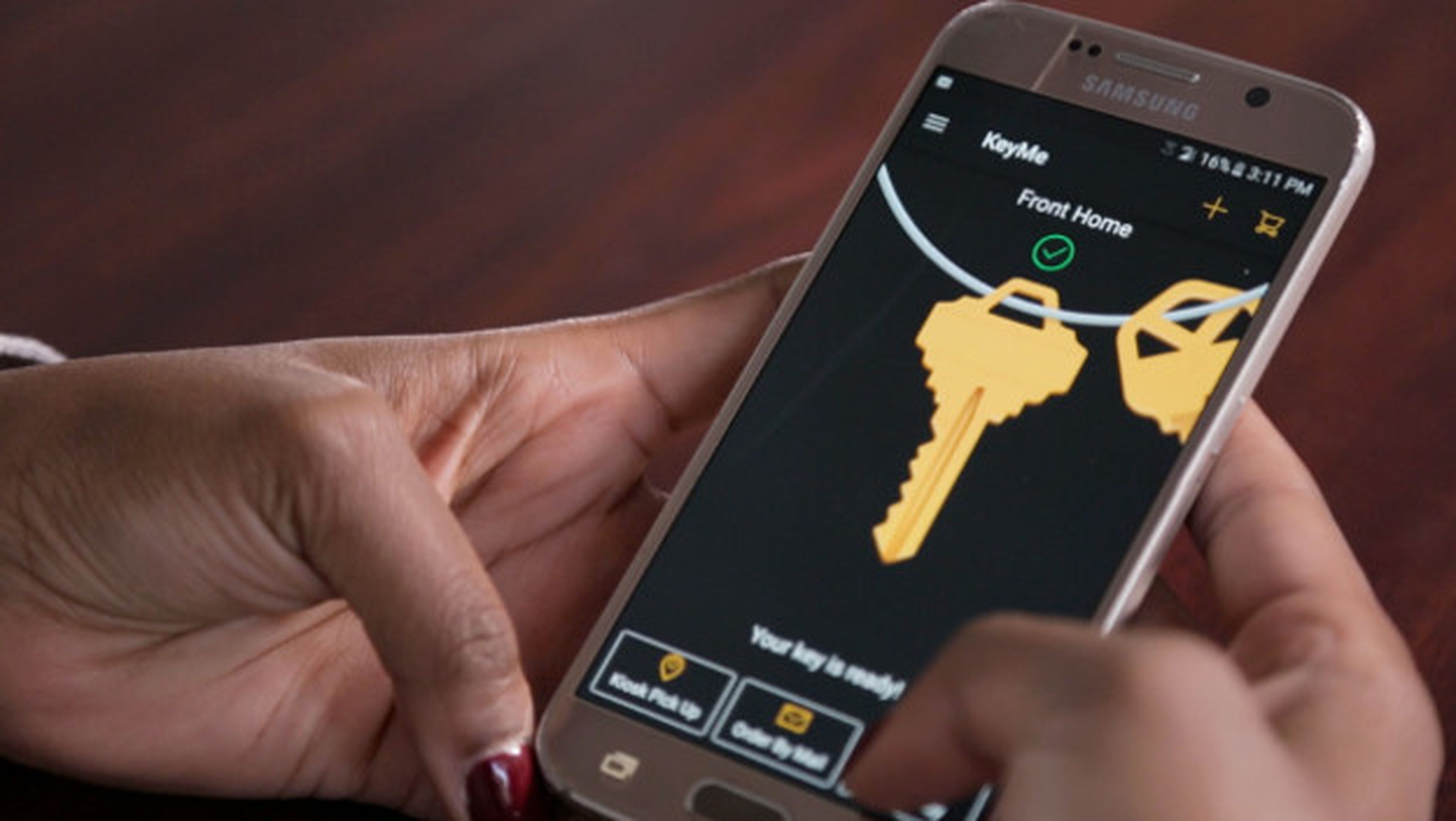 KeyMe, la aplicación para una gestión conectada al móvil de todas tus llaves.