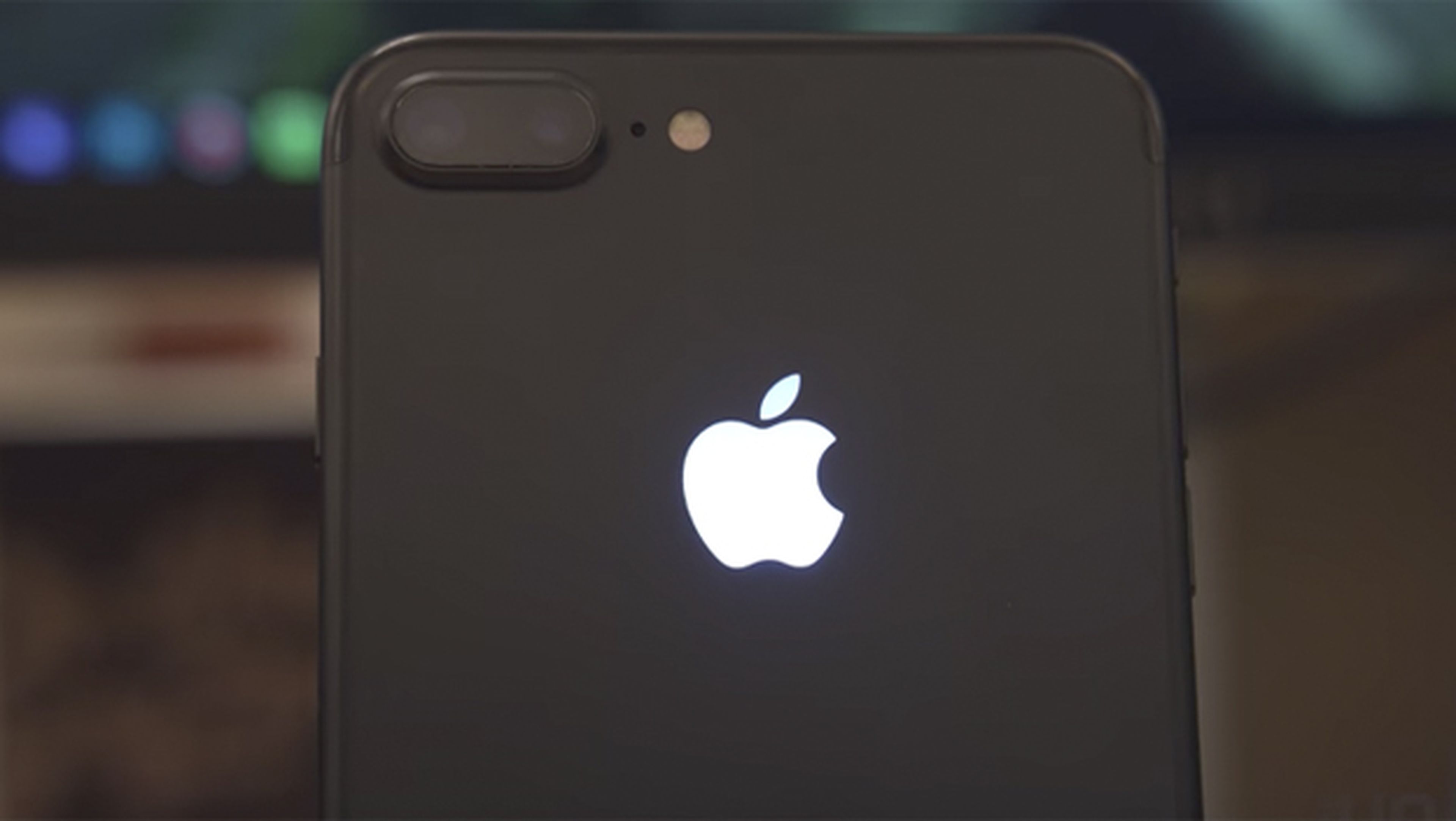 El kit que consigue la manzana del iPhone se ilumine