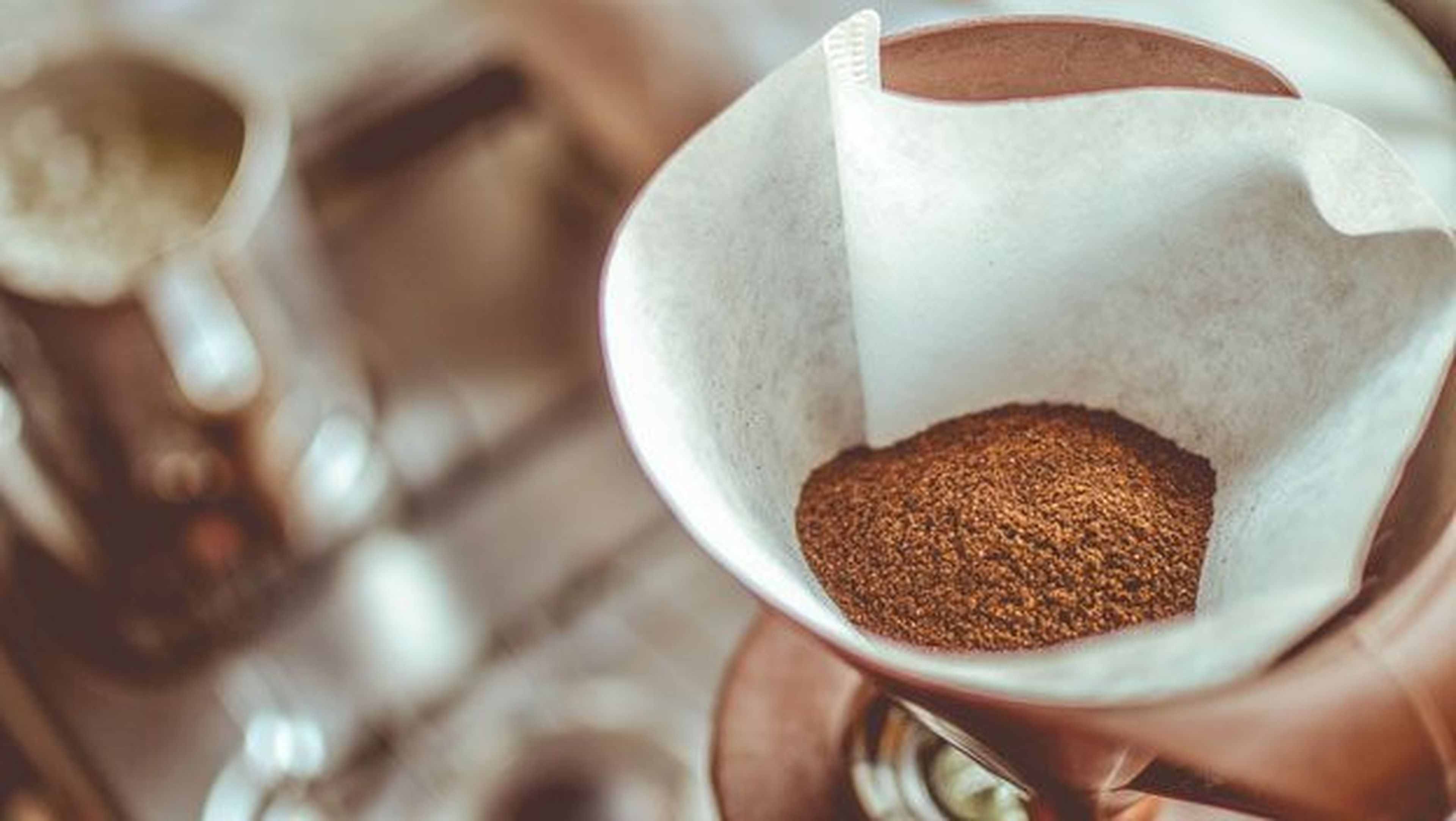 Nueva técnica más eficiente para producir diésel con posos de café